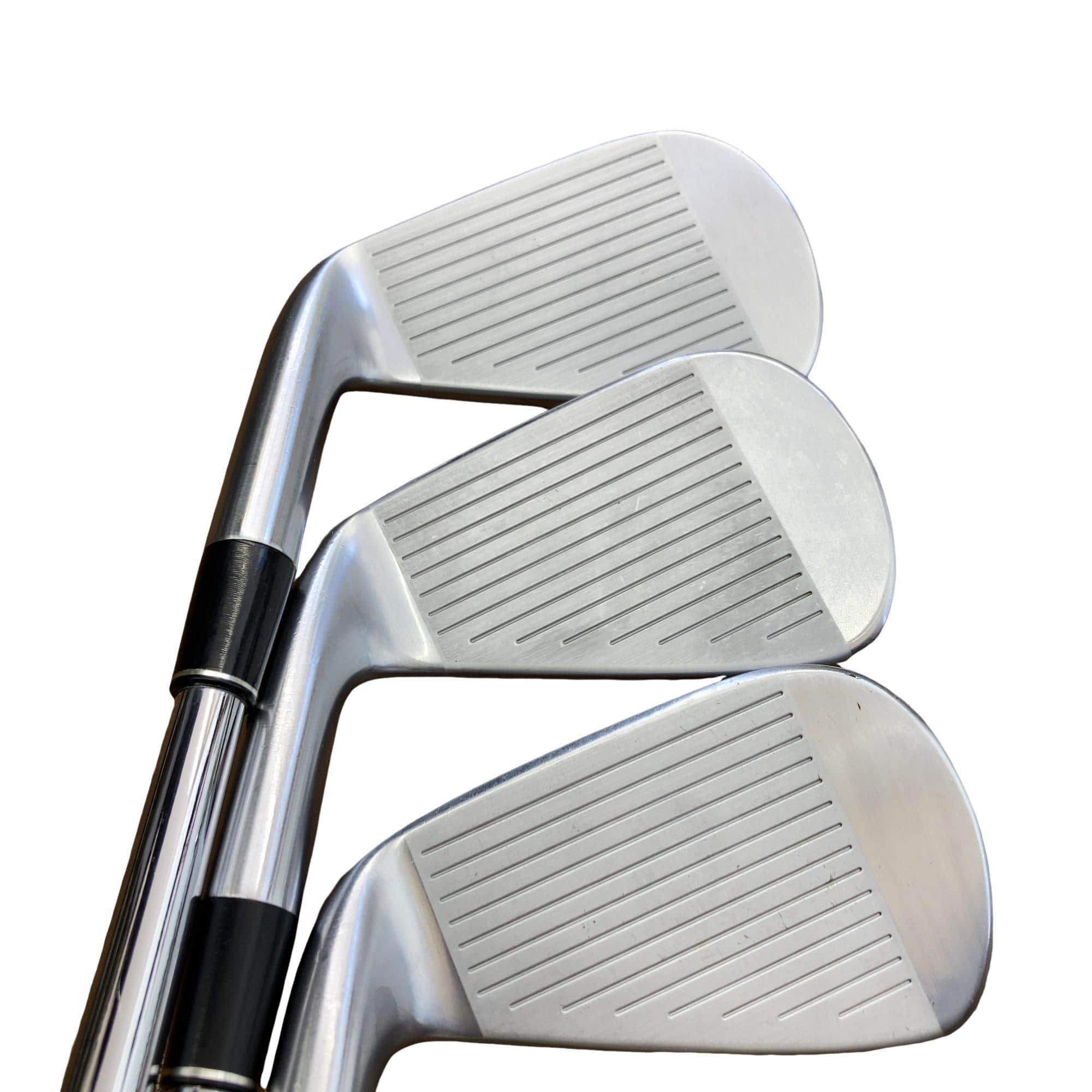 �r�q�h�w�n�m�@�y�T�W�T�@�U�r�i���{���F�U�{�Z�b�g�j