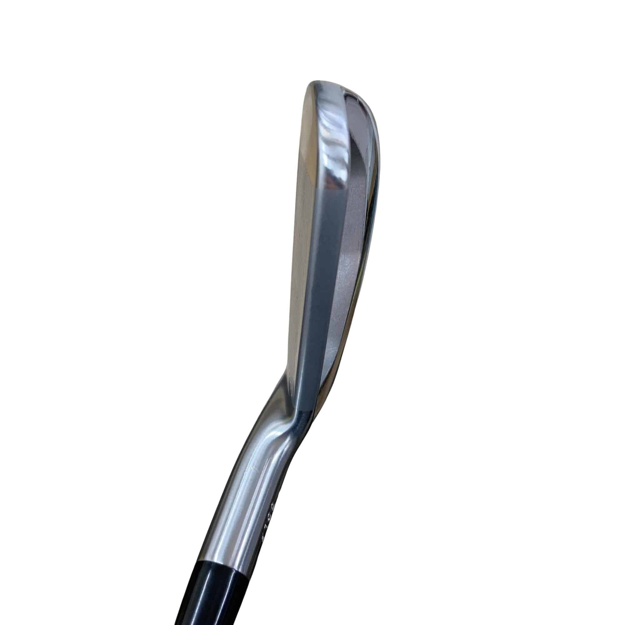 �a�q�h�c�f�d�r�s�n�m�d�@�Q�S�Q�b�a�{�@���S