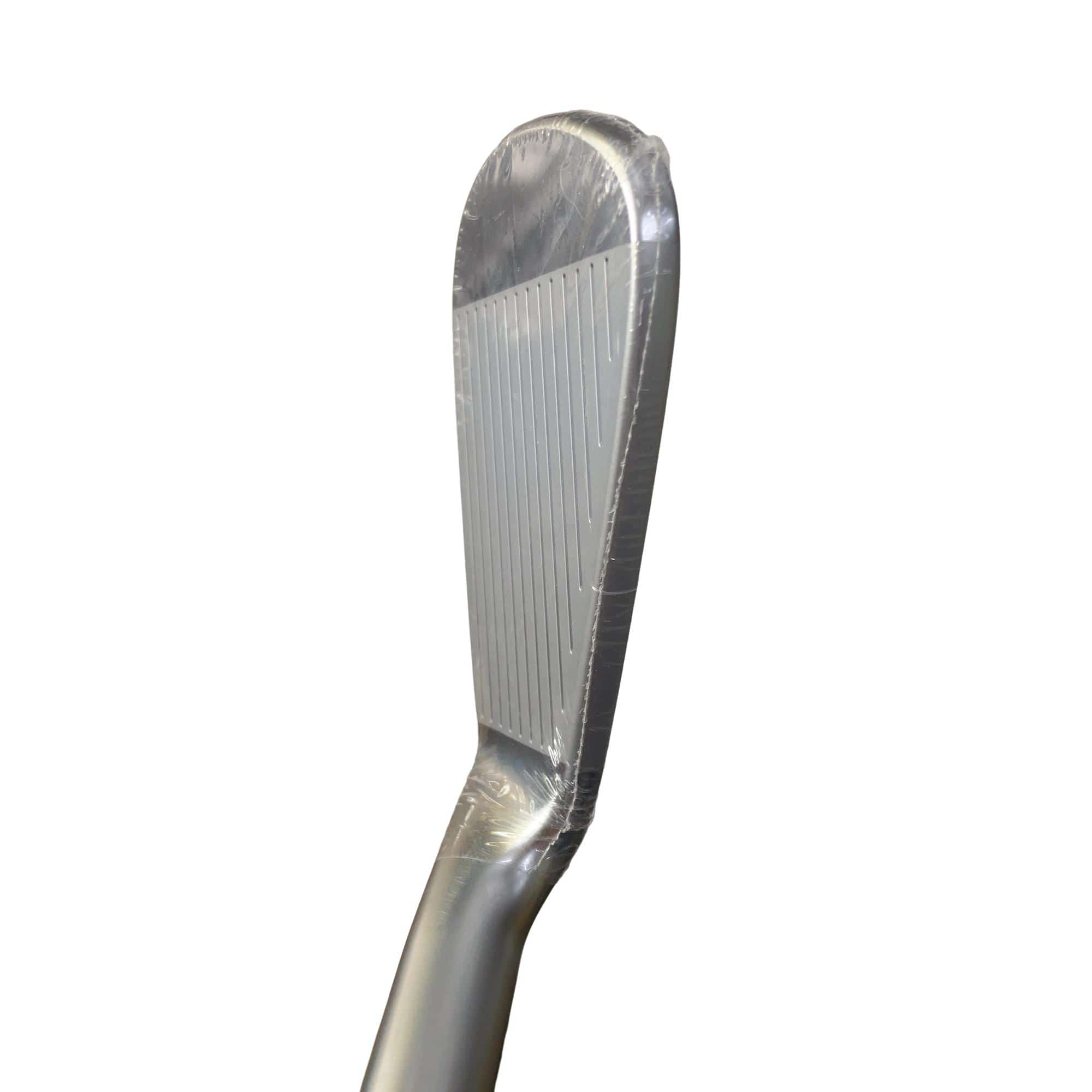 �s�����������@�l�������@�o�E�V�l�b�i�Q�O�Q�R�j�@�U�r�i���{���F�U�{�Z�b�g�j