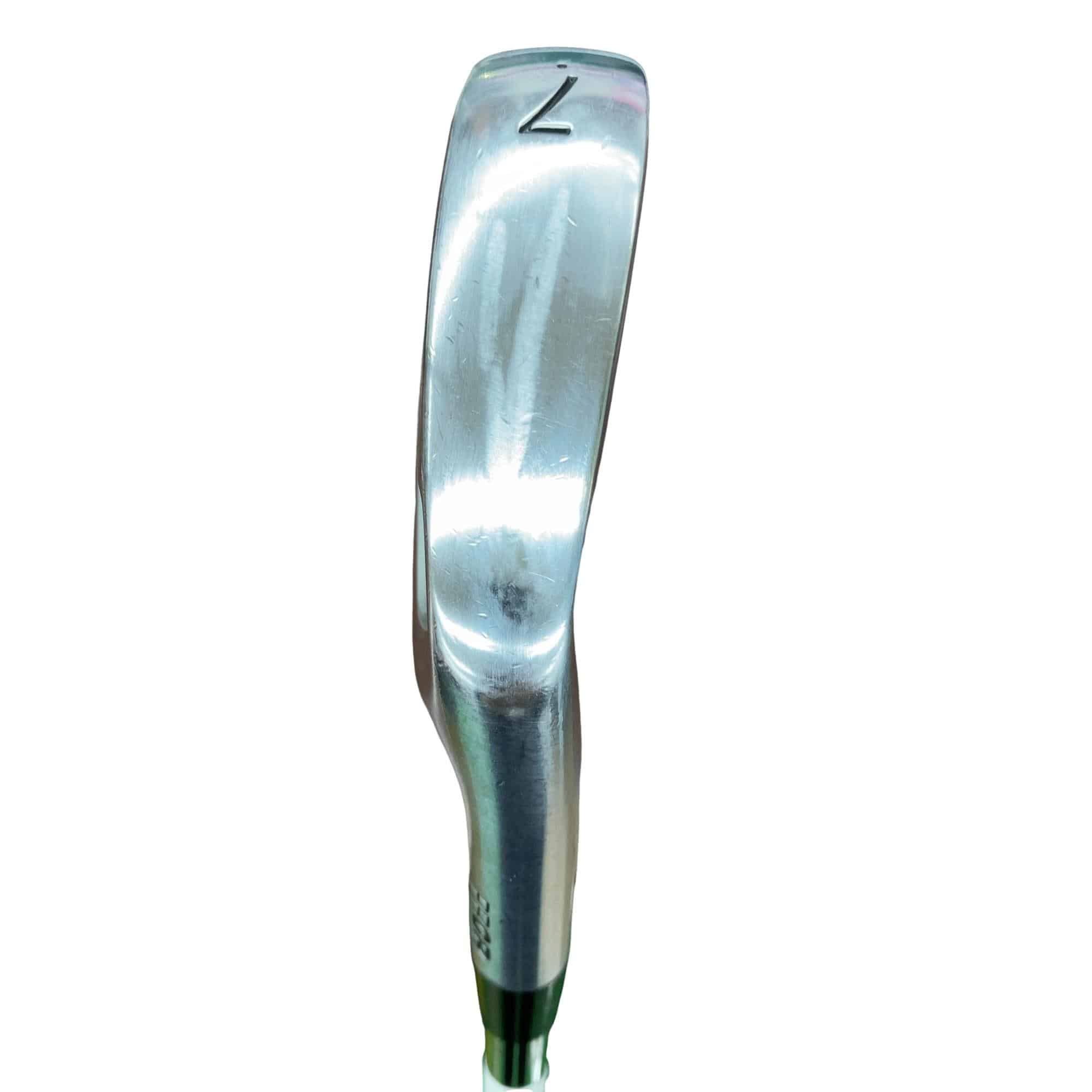 �q�r�@�e�n�q�f�d�c�i�Q�O�P�W�j�@�U�r�i���{���F�U�{�Z�b�g�j