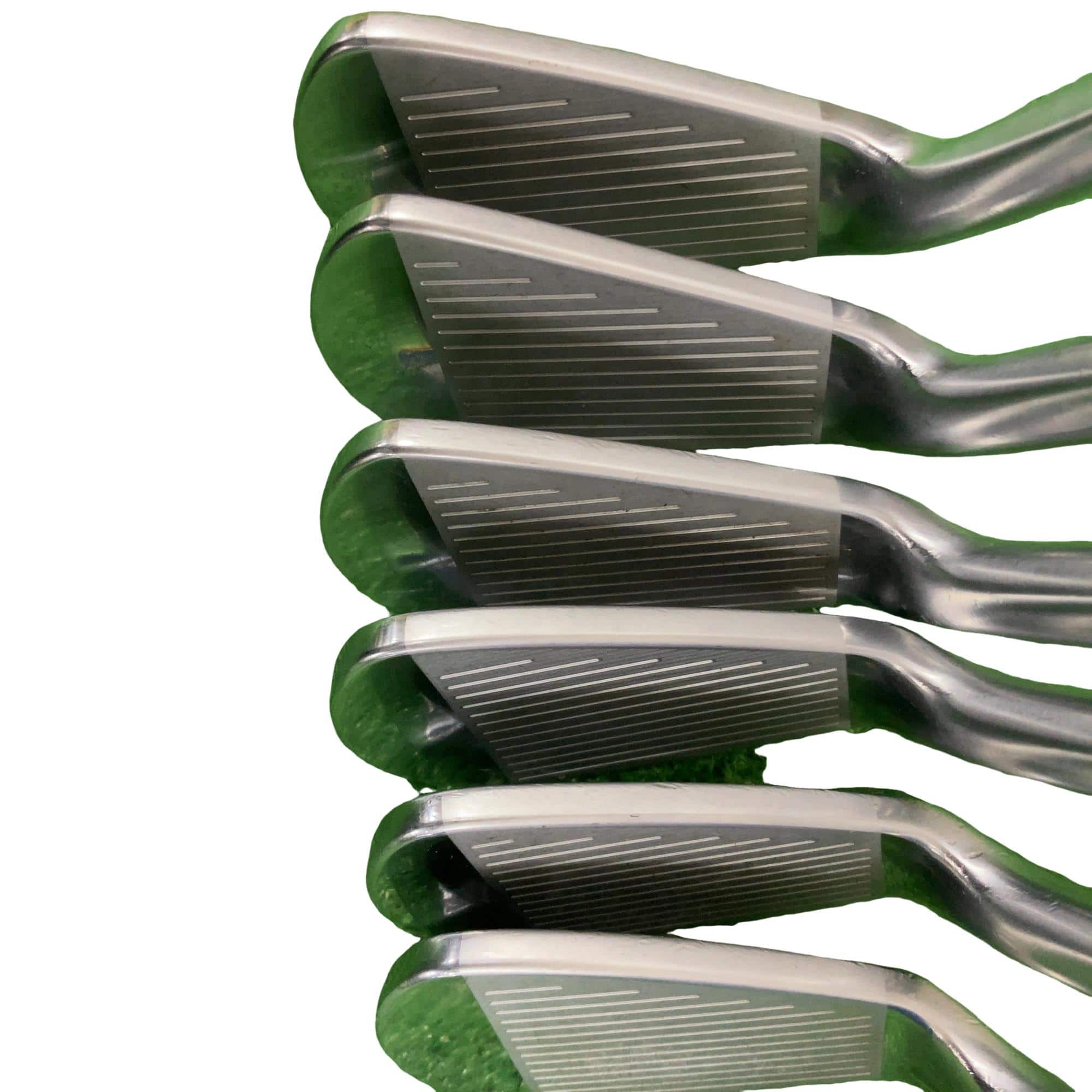 �r�q�h�w�n�m�@�y�T�U�T�@�@�U�r�i���{���F�U�{�Z�b�g�j