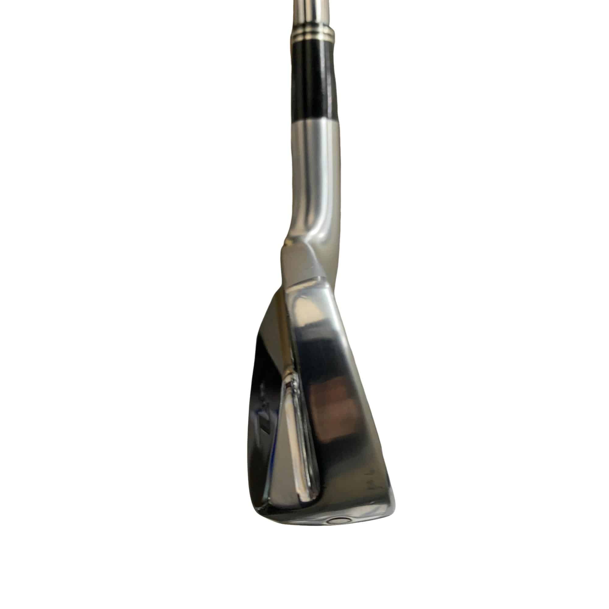 �r�q�h�w�n�m�@�y�@�t�U�T�@�t�Q