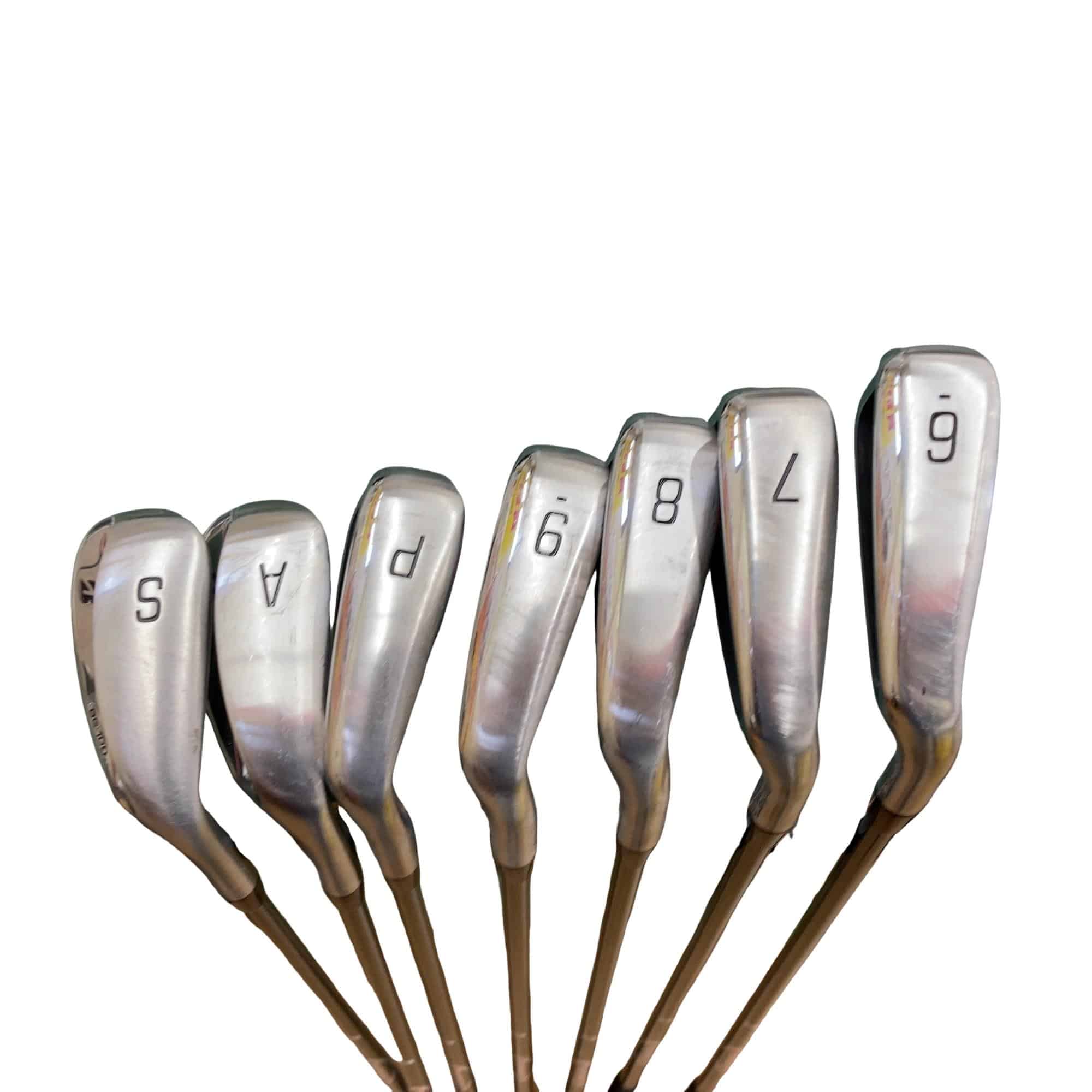 �a�q�h�c�f�d�r�s�n�m�d�@�a�f�|�P�O�O�@�P�P�r�i���{���F�X�{�Z�b�g�j