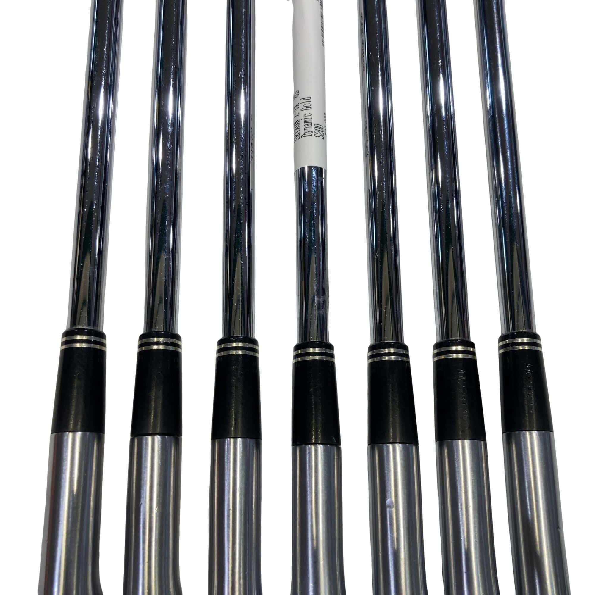 �r�q�h�w�n�m�@�y�|�s�w�@�@�W�r�i���{���F�V�{�Z�b�g�j