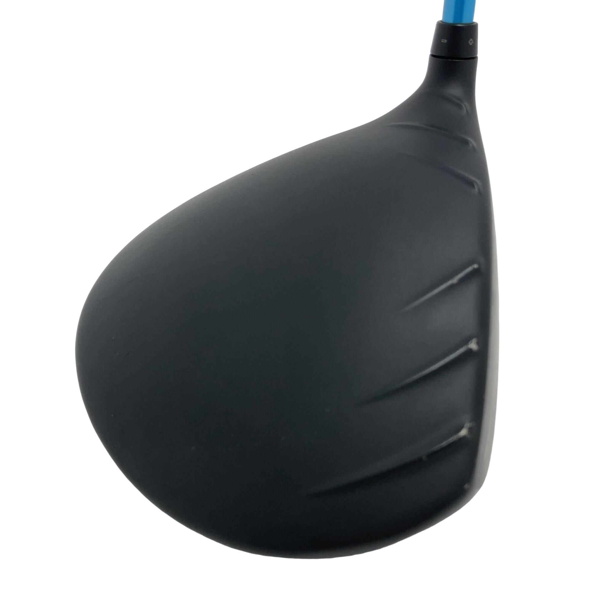 �f�R�O�@�P�O�D�T°