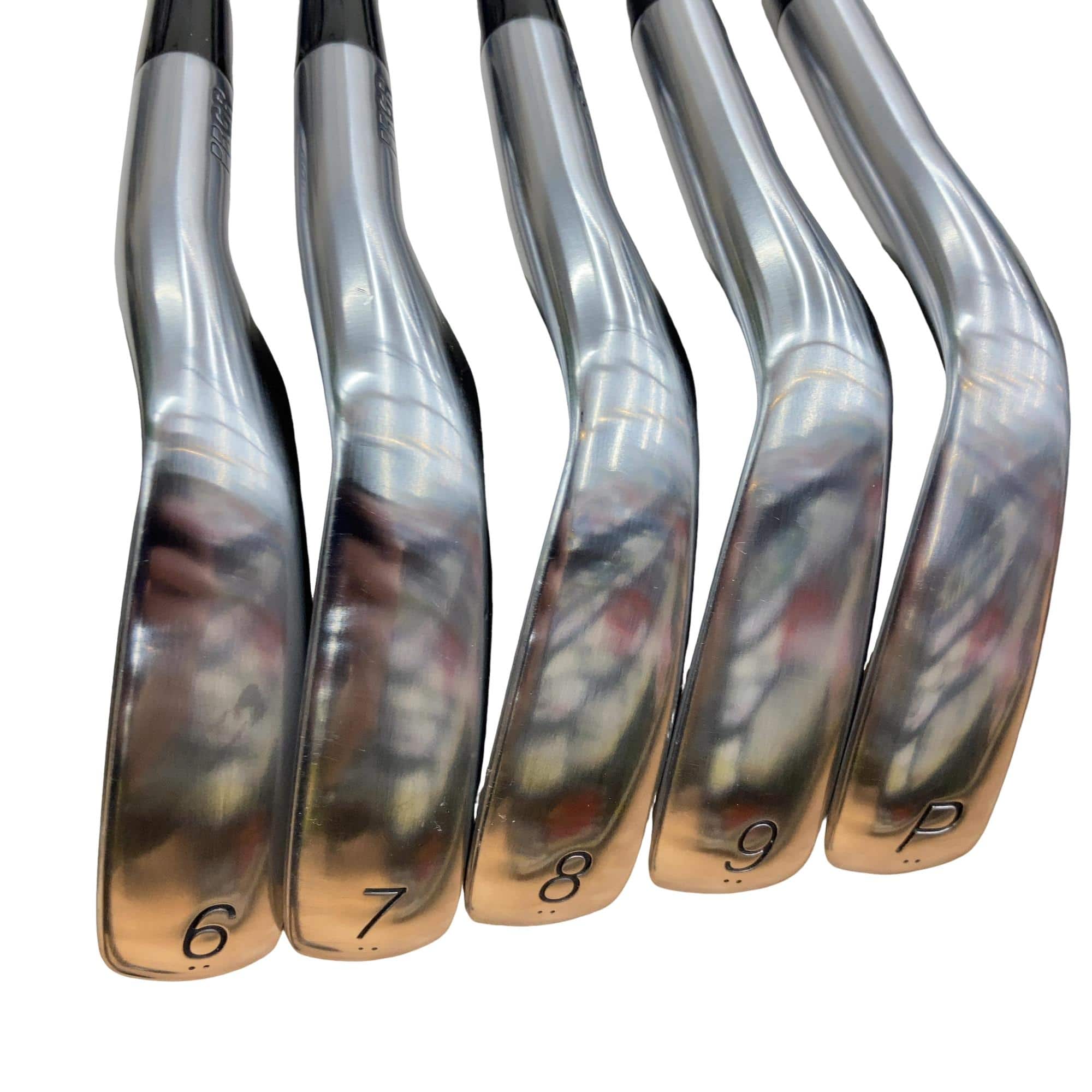 �q�r�i�Q�O�P�W�j�@�T�r�i���{���F�T�{�Z�b�g�j