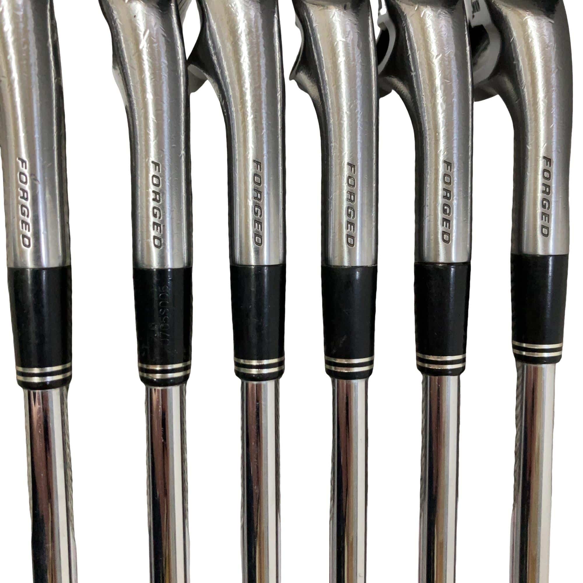 �r�q�h�w�n�m�@�y�T�S�T�@�@�U�r�i���{���F�U�{�Z�b�g�j