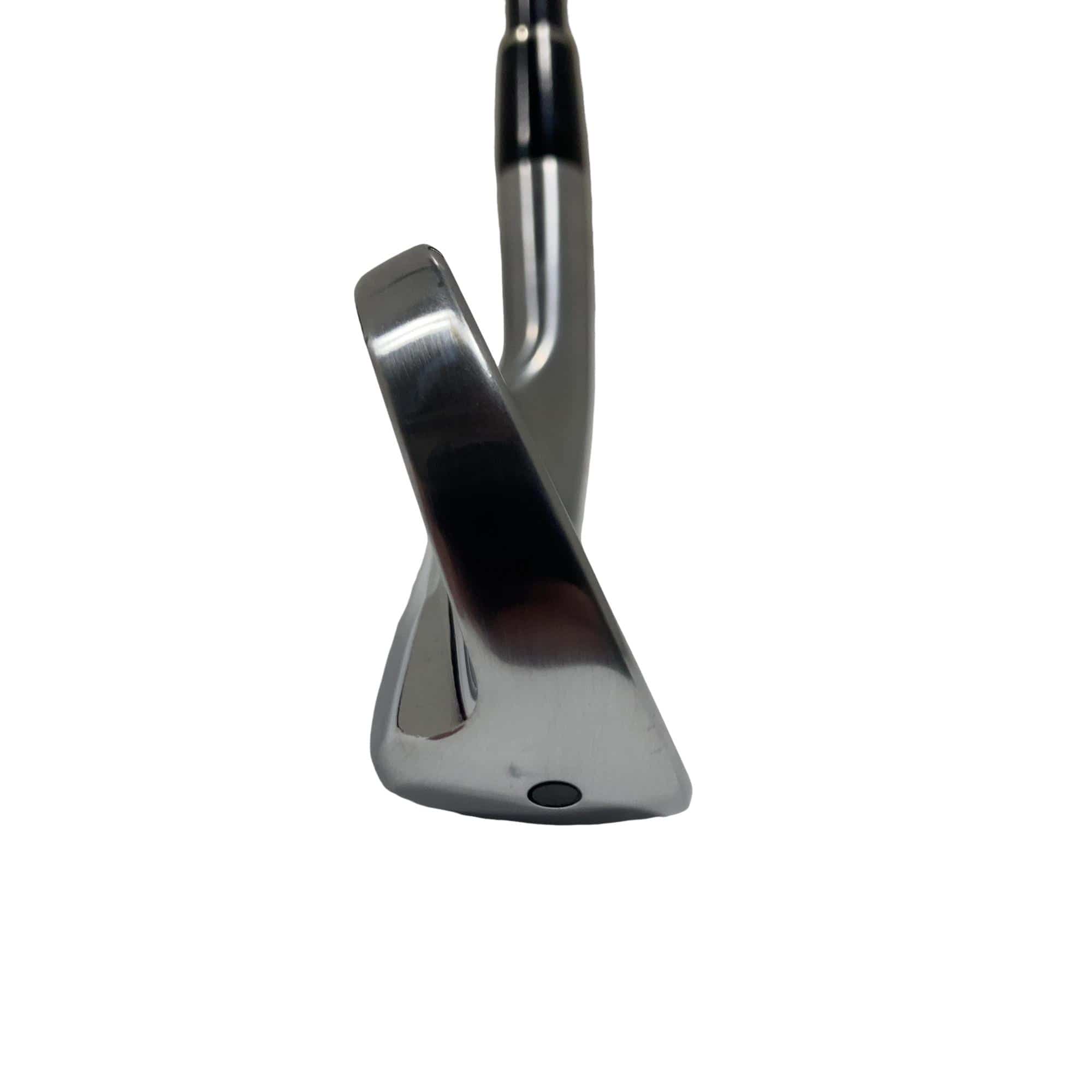 �r�q�h�w�n�m�@�y�@�t�W�T�@�t�T