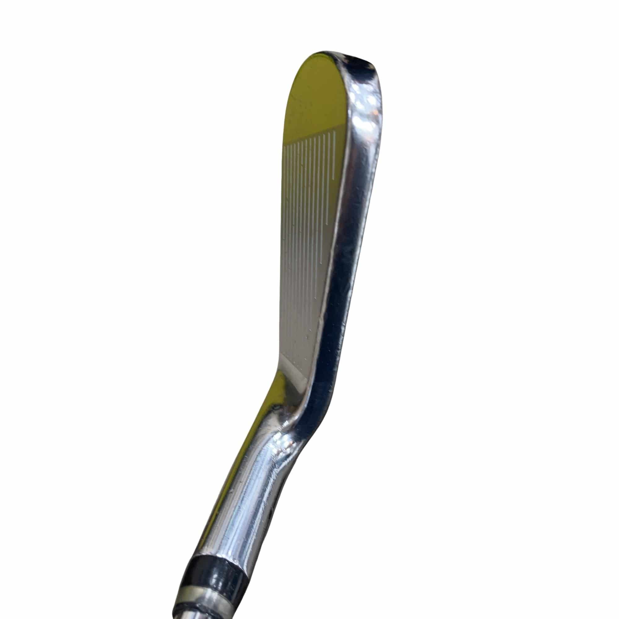 �s���������������@�u�f�R�@�U�r�i���{���F�U�{�Z�b�g�j