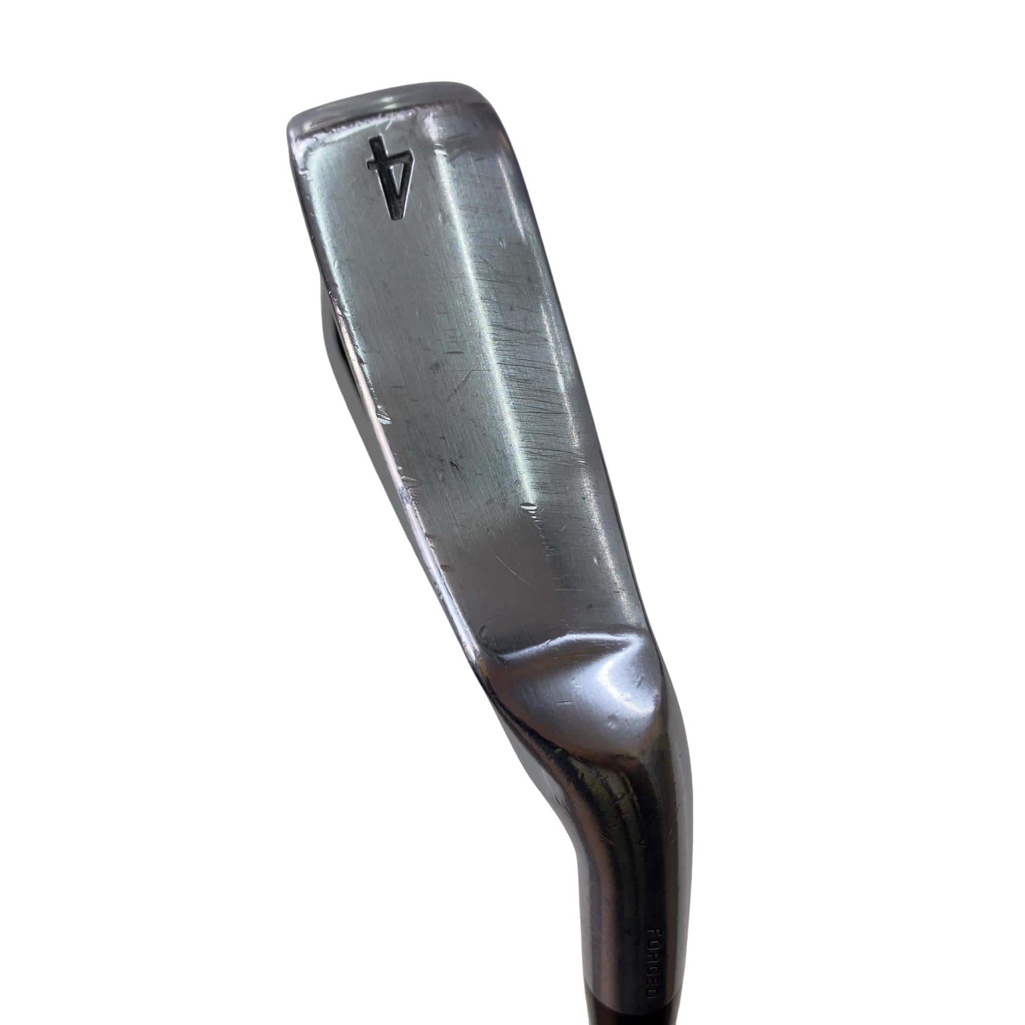 �r�q�h�w�n�m�@�y�T�S�T�@���S