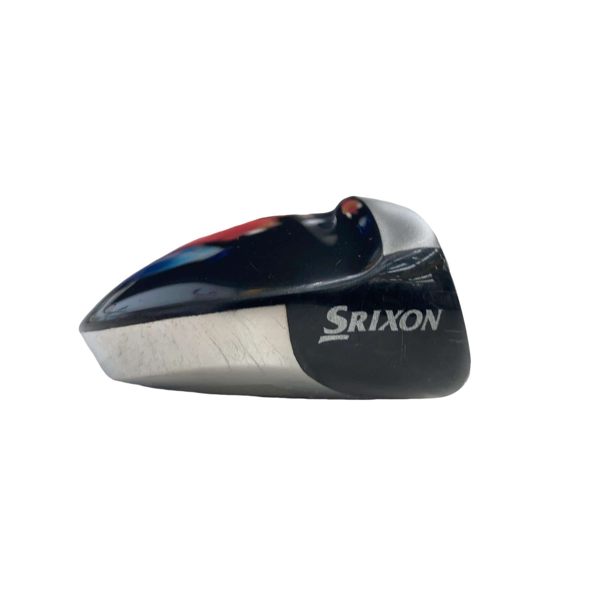 �r�q�h�w�n�m�@�g�����������@�t�R