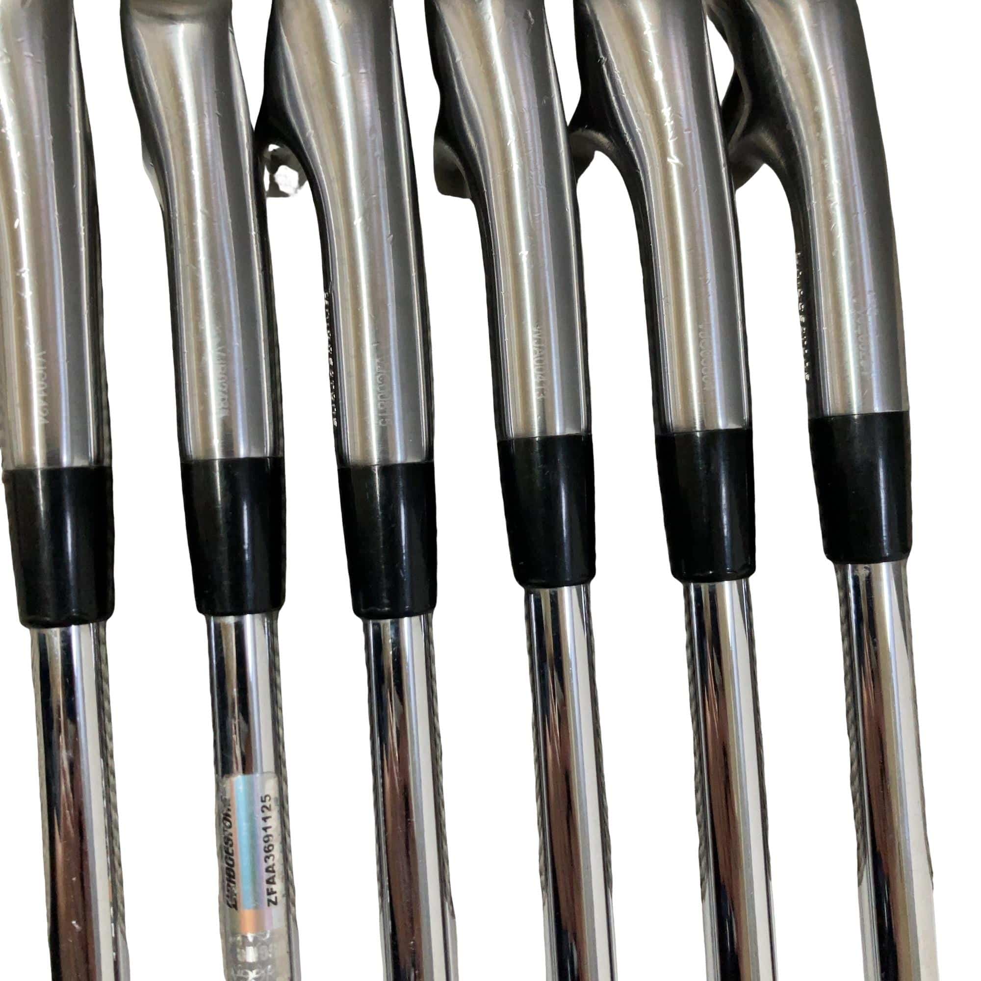 �a�q�h�c�f�d�r�s�n�m�d�@�Q�Q�Q�b�a�{�@�U�r�i���{���F�U�{�Z�b�g�j