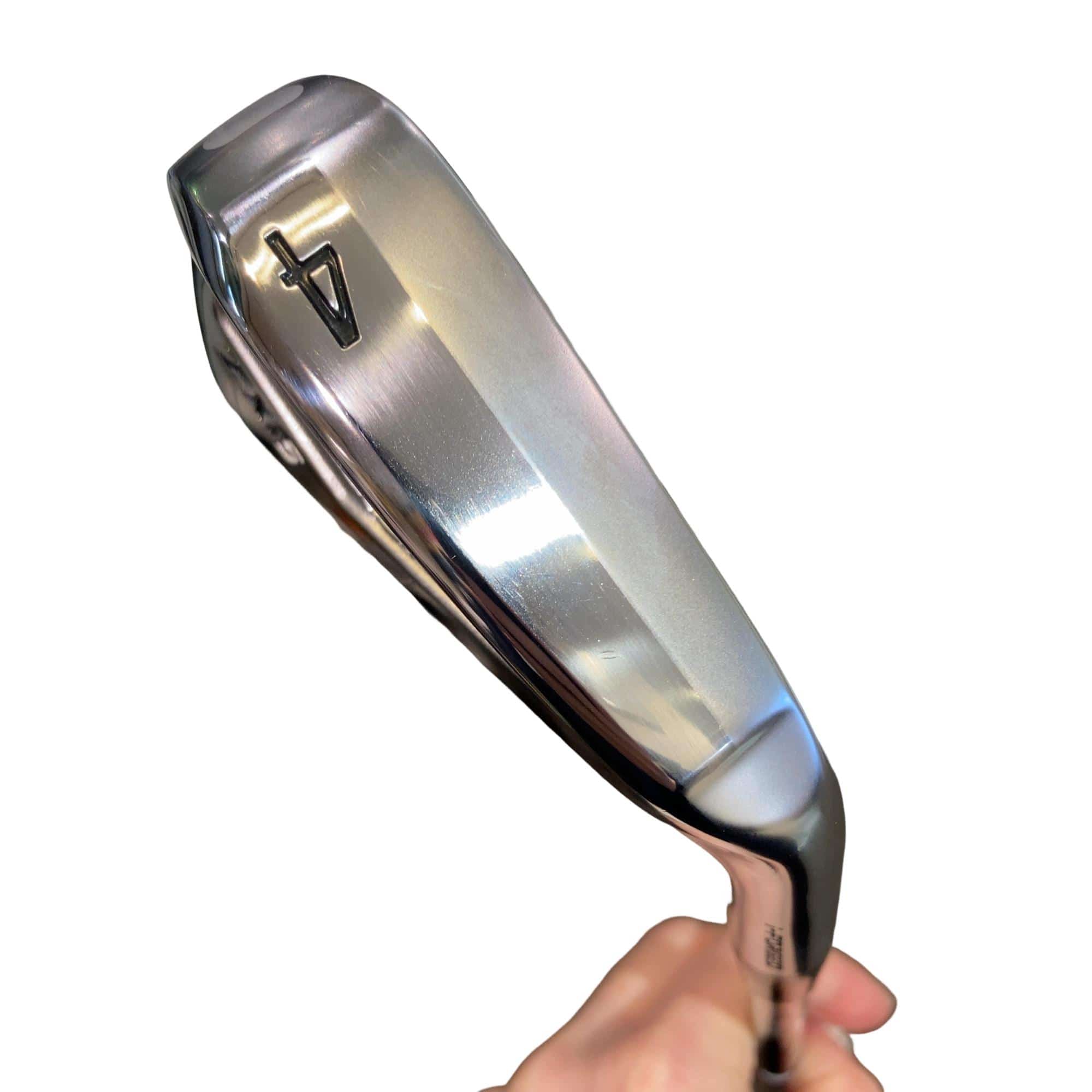 �r�q�h�w�n�m�@�y�w���T�@���S