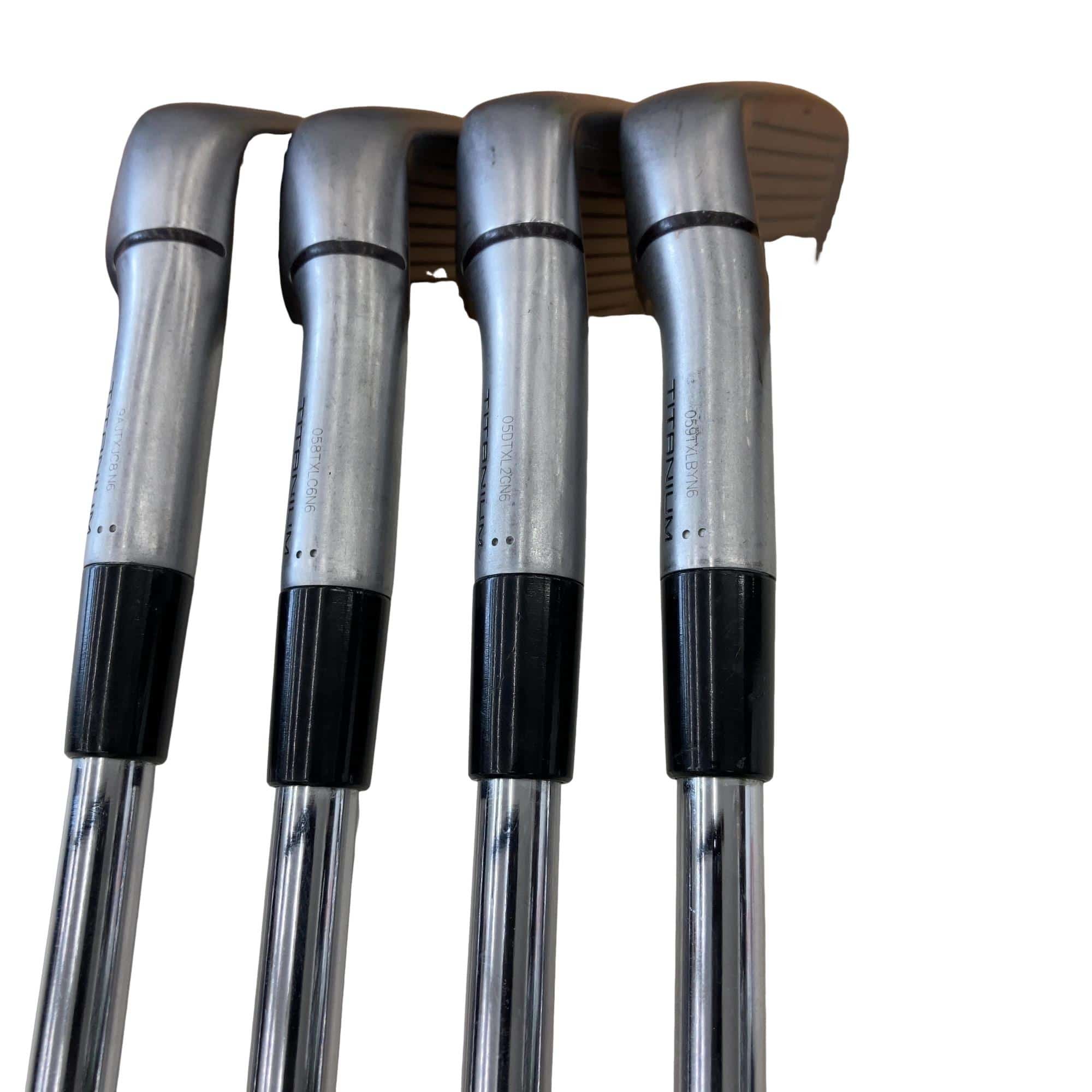 �s�����������@�l�������@�o�E�V�X�O�@�s���i�Q�O�P�X�j�@�S�r�i���{���F�S�{�Z�b�g�j