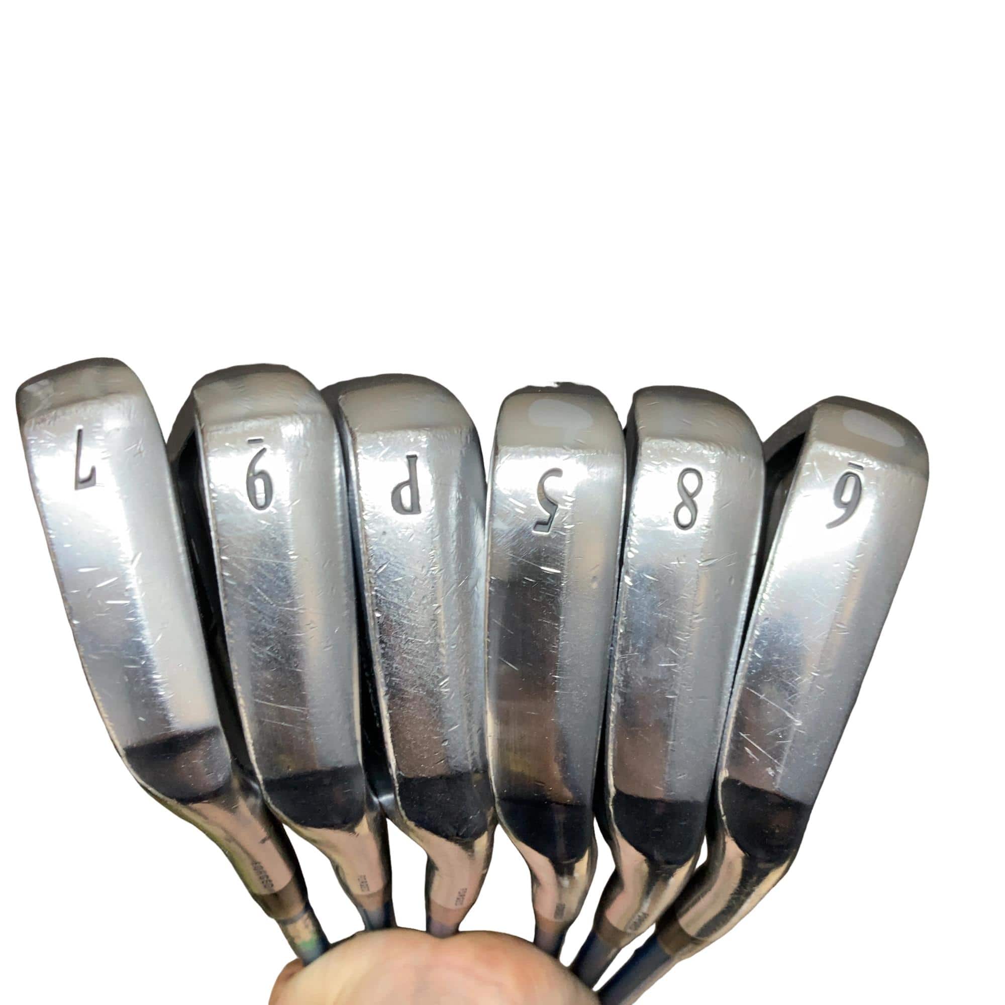 �r�q�h�w�n�m�@�y�T�S�T�@�@�U�r�i���{���F�U�{�Z�b�g�j