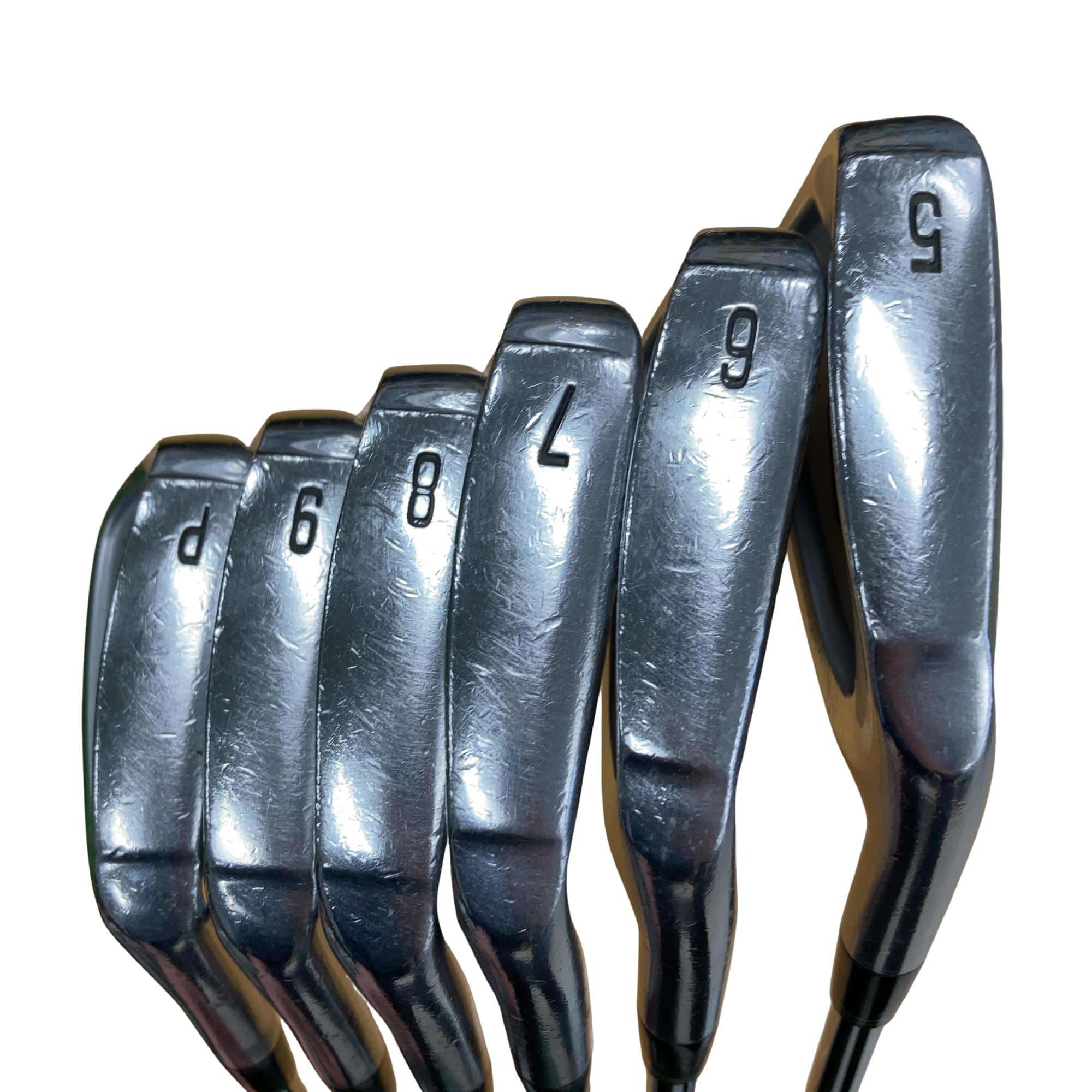 �r�q�h�w�n�m�@�y�q�|�W�O�O�@�@�U�r�i���{���F�U�{�Z�b�g�j