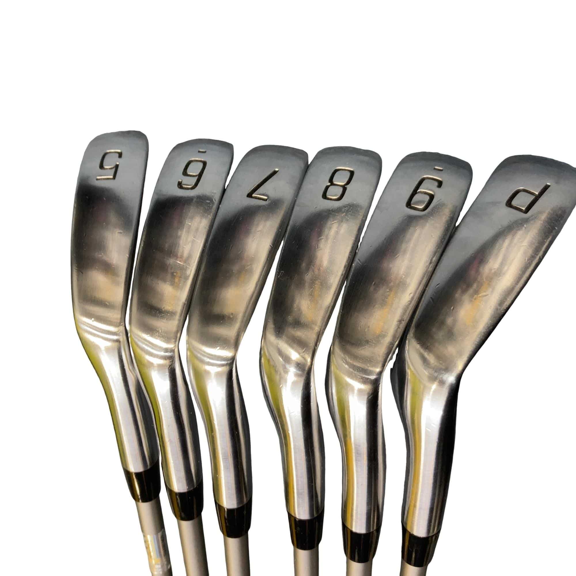 �a�q�h�c�f�d�r�s�n�m�d�@�Q�Q�Q�b�a�{�@�U�r�i���{���F�U�{�Z�b�g�j