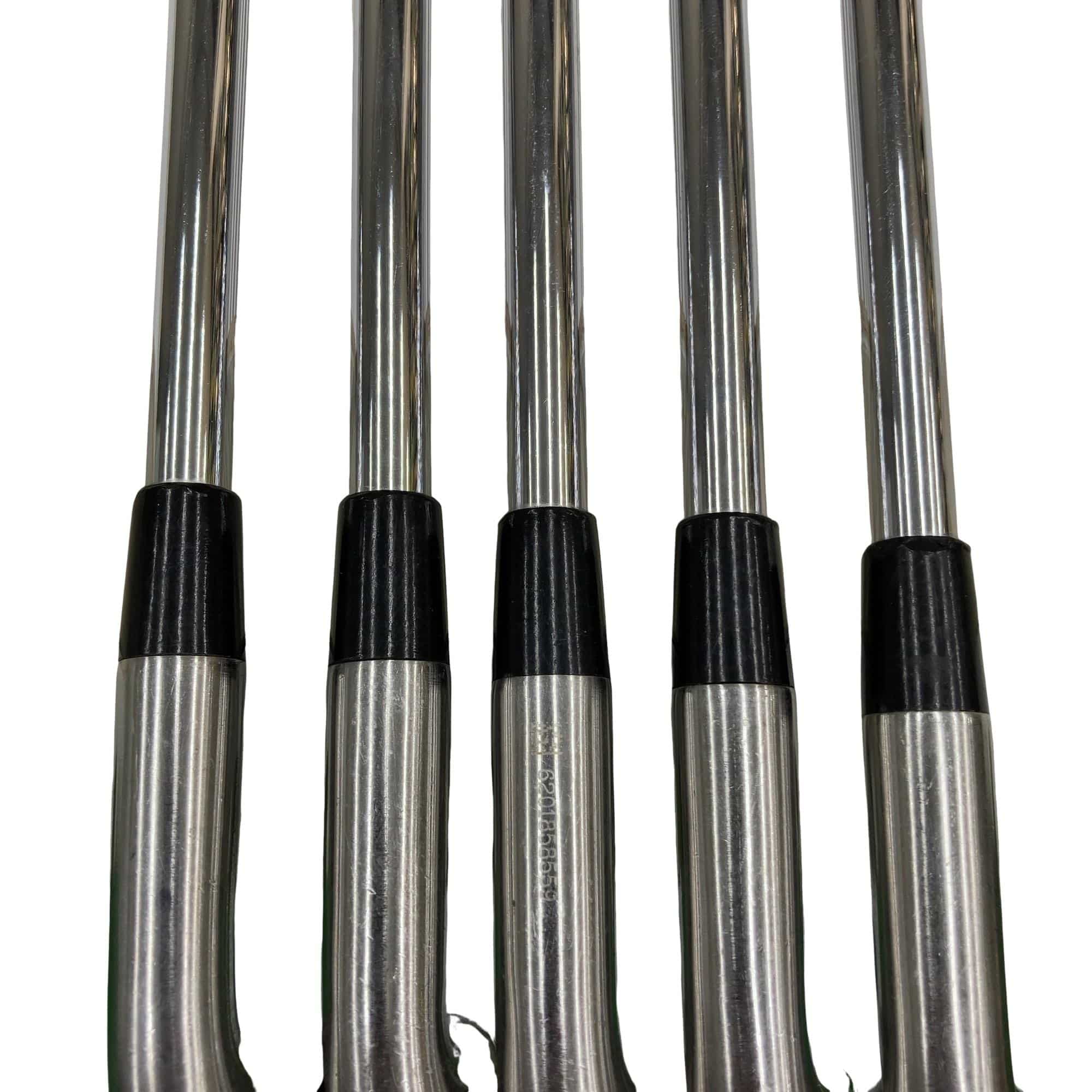 wEQQ@sntq@Uri{FT{Zbgj