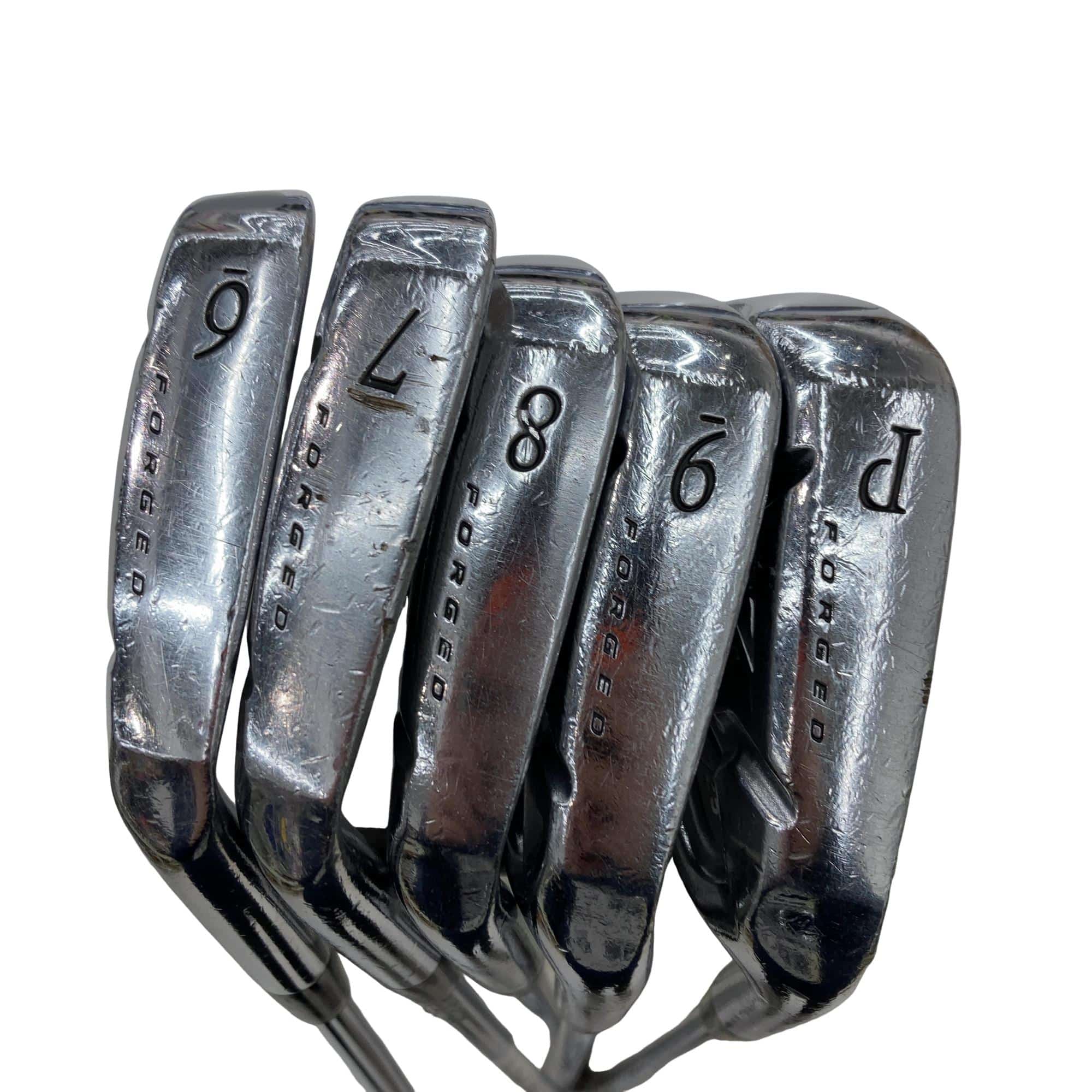 �r�q�h�w�n�m�@�y�V�Q�T�@�@�U�r�i���{���F�T�{�Z�b�g�j