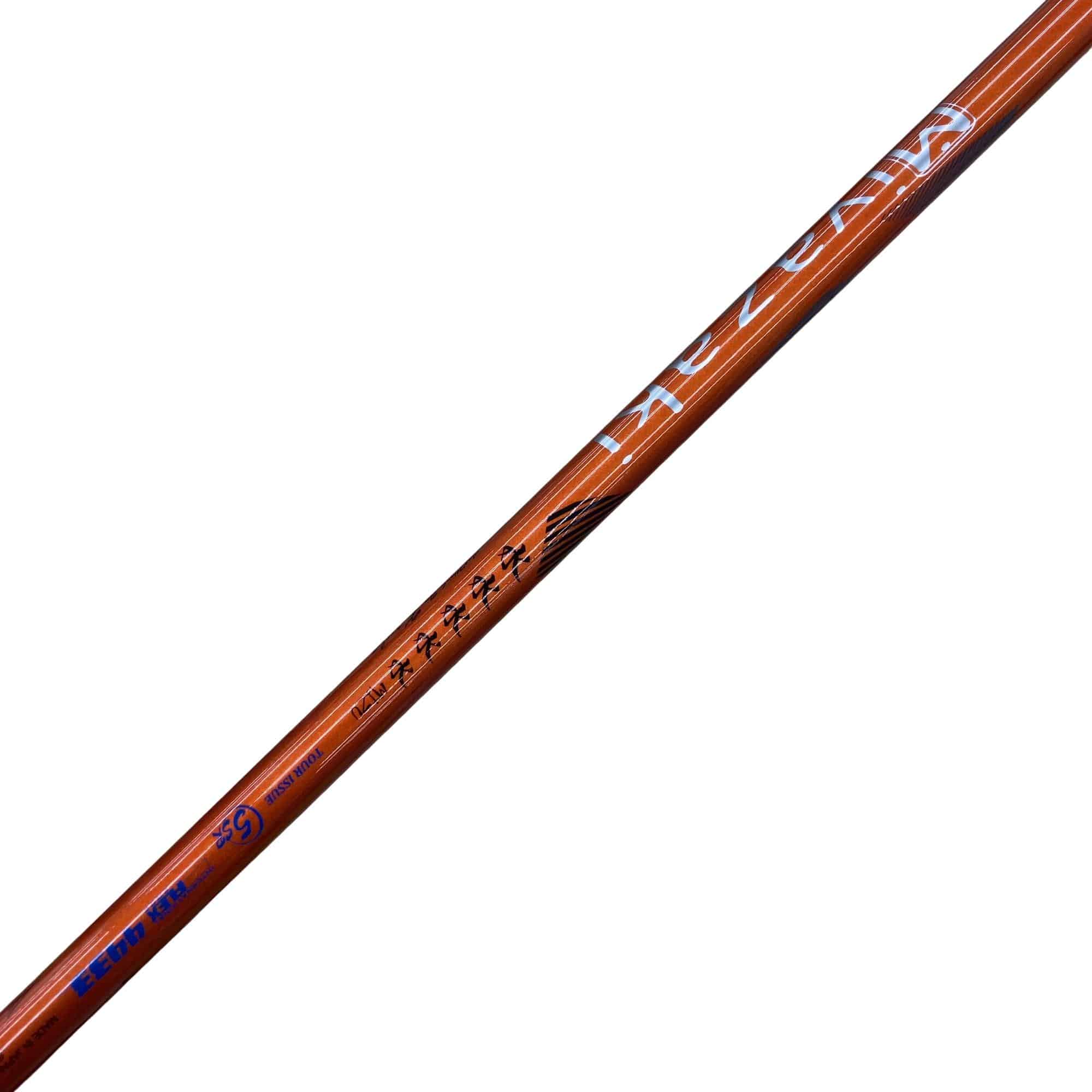 �r�q�h�w�n�m�@�y�T�U�T�@�P�O�D�T°