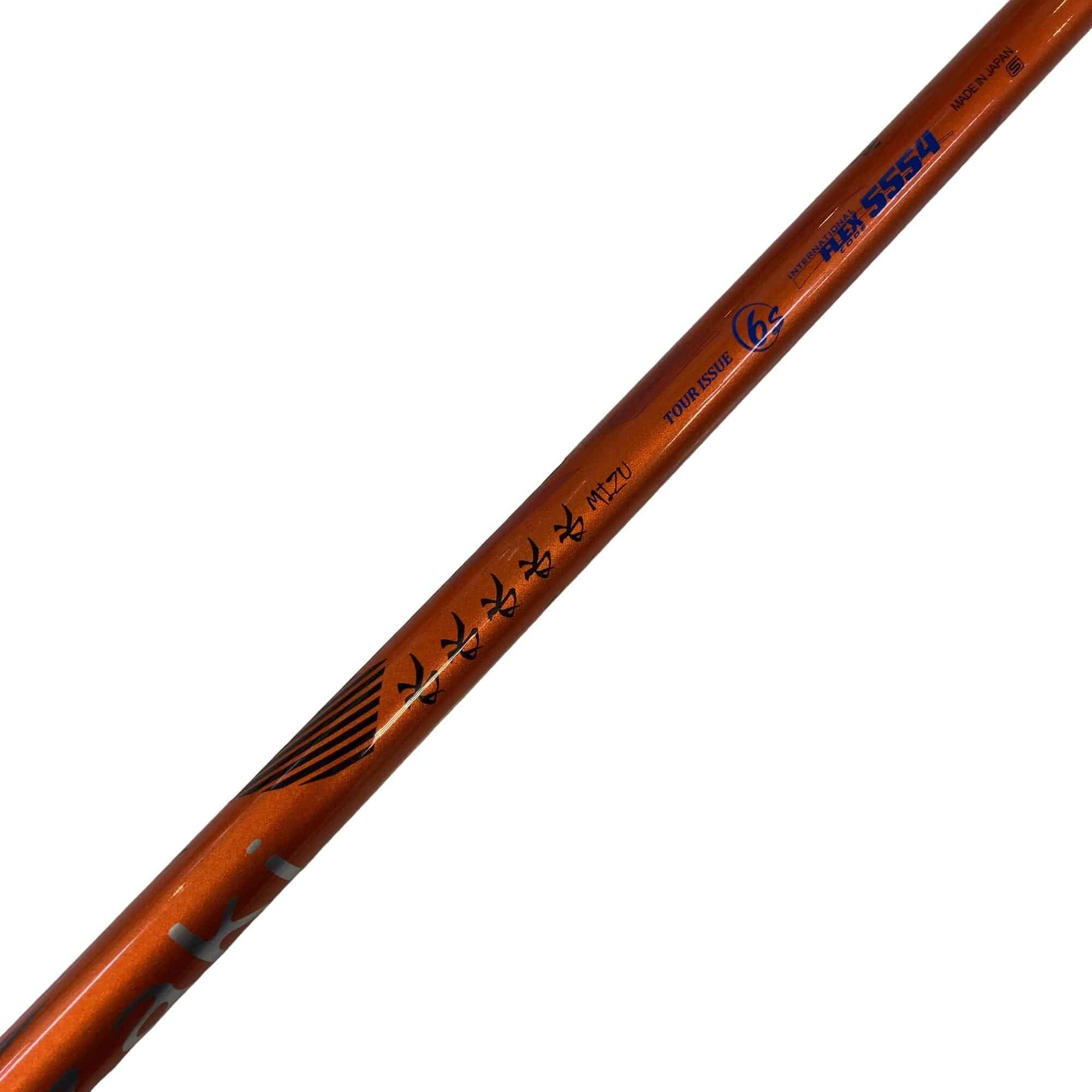 �r�q�h�w�n�m�@�y�@�e�U�T�@�R�v