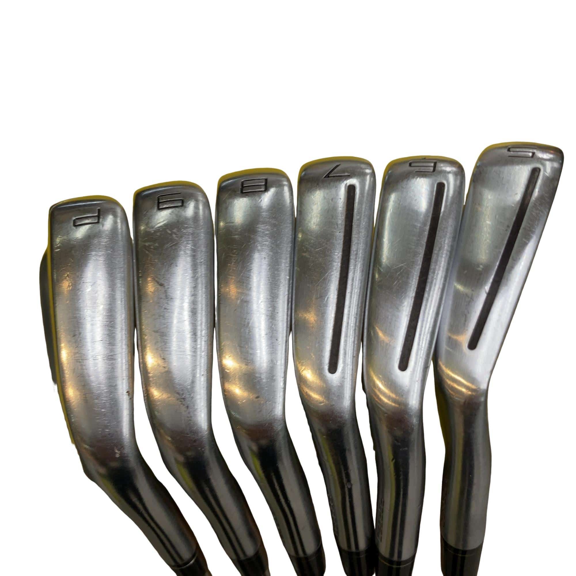 �s�����������@�l�������@�o�E�V�X�O�@�U�r�i���{���F�U�{�Z�b�g�j