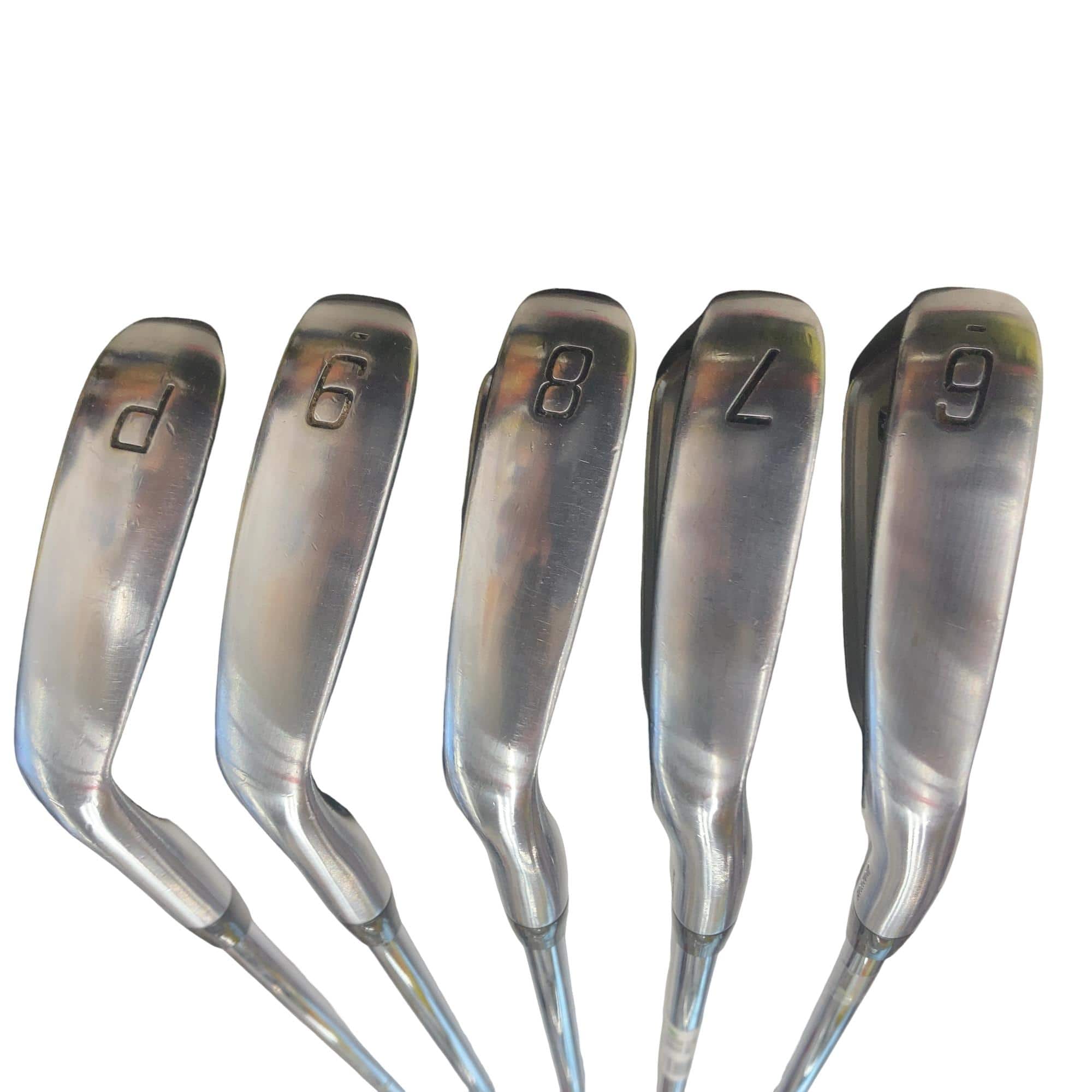 �a�q�h�c�f�d�r�s�n�m�d�@�Q�S�Q�b�a�{�@�U�r�i���{���F�T�{�Z�b�g�j