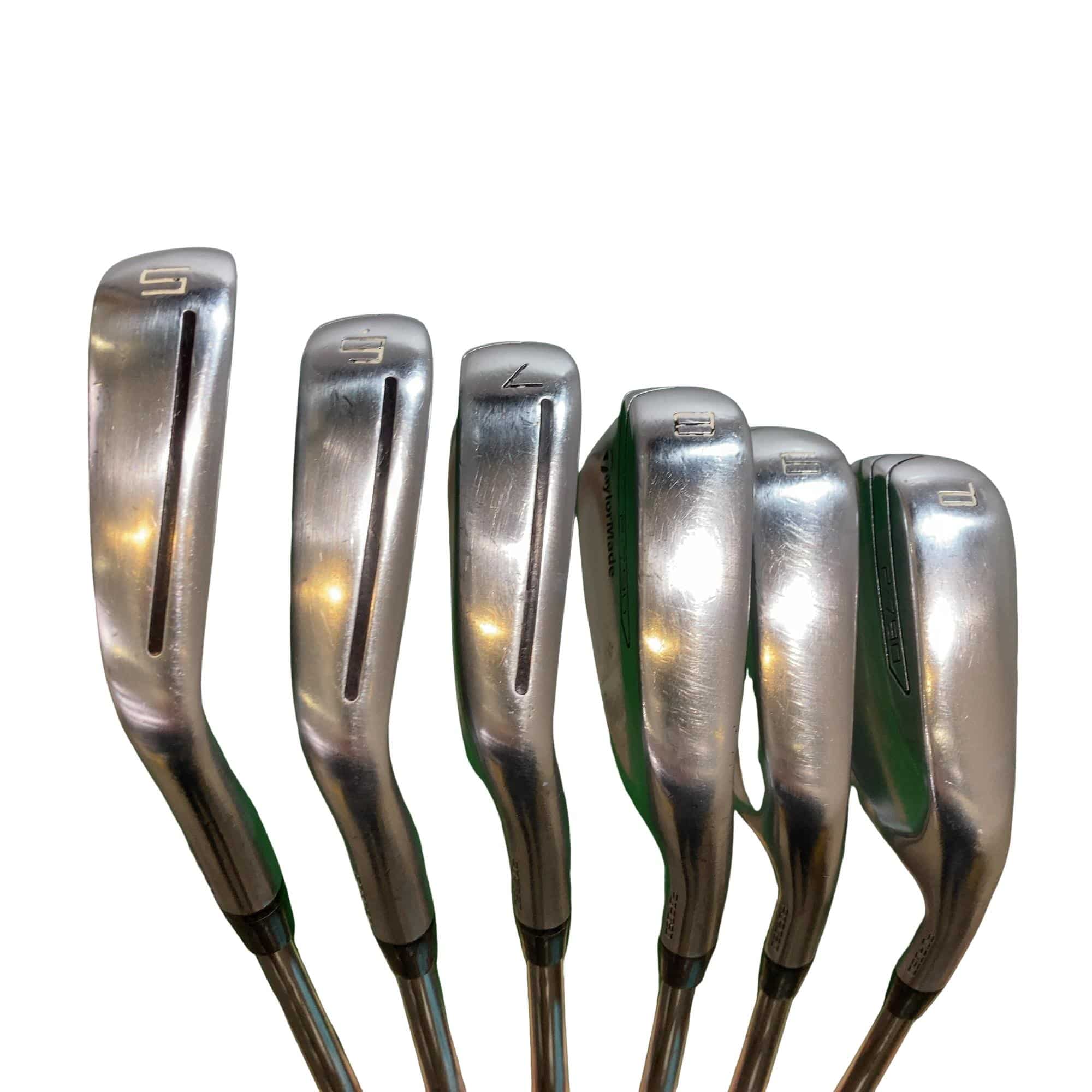 �s�����������@�l�������@�o�E�V�X�O�@�U�r�i���{���F�U�{�Z�b�g�j