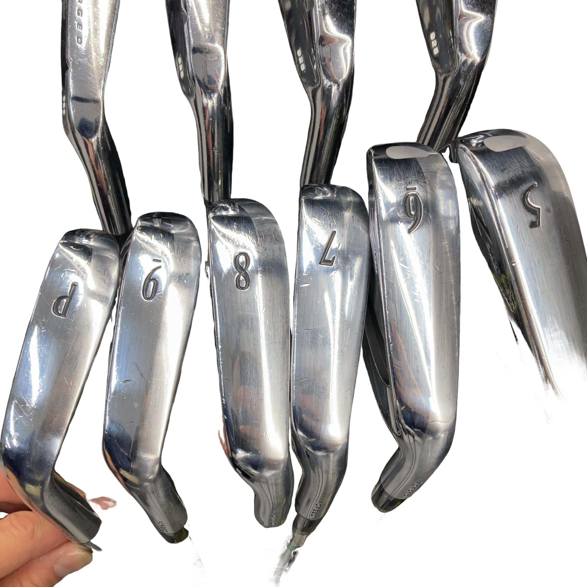 �r�q�h�w�n�m�@�y�T�U�T�@�@�U�r�i���{���F�U�{�Z�b�g�j