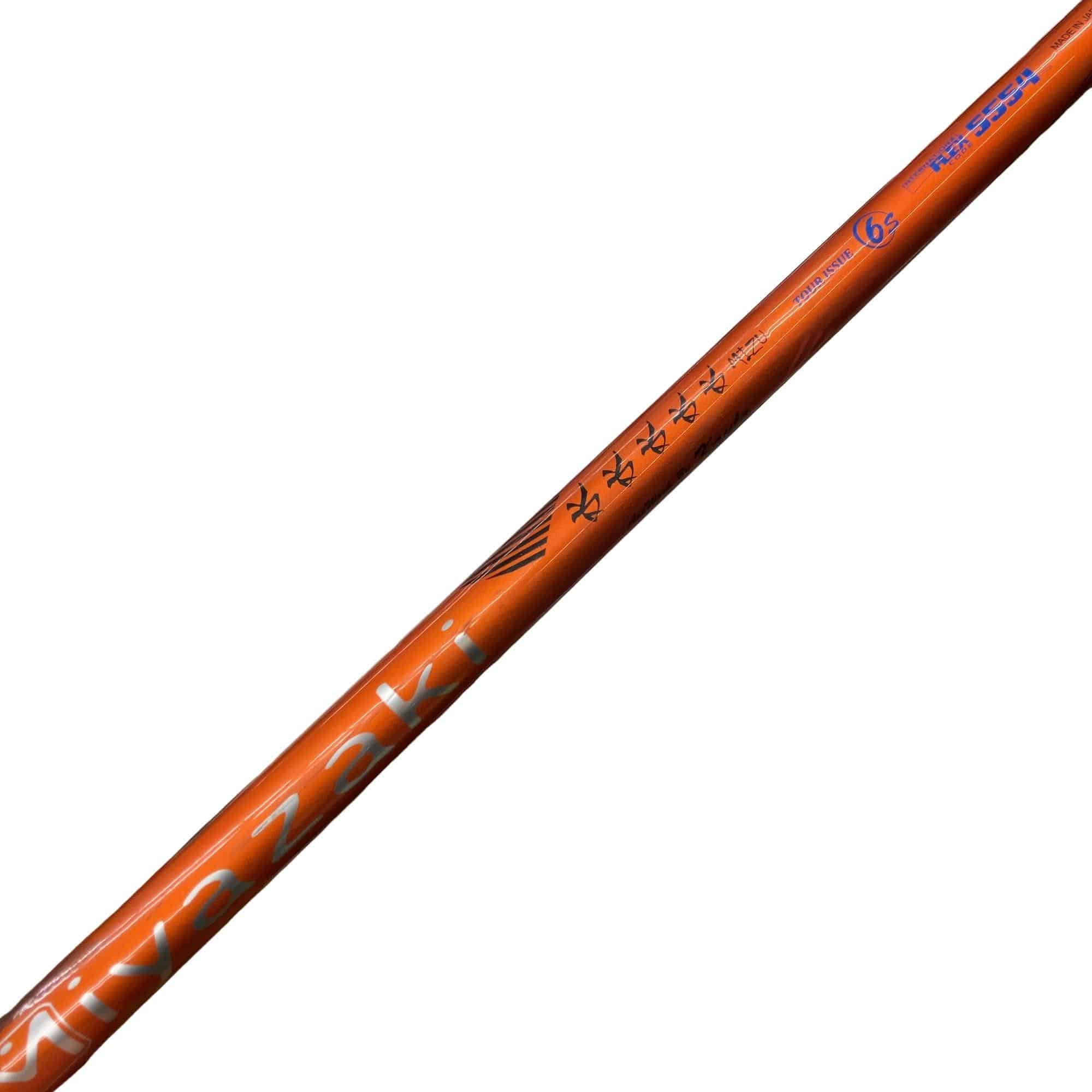 �r�q�h�w�n�m�@�y�@�e�U�T�@�R�v