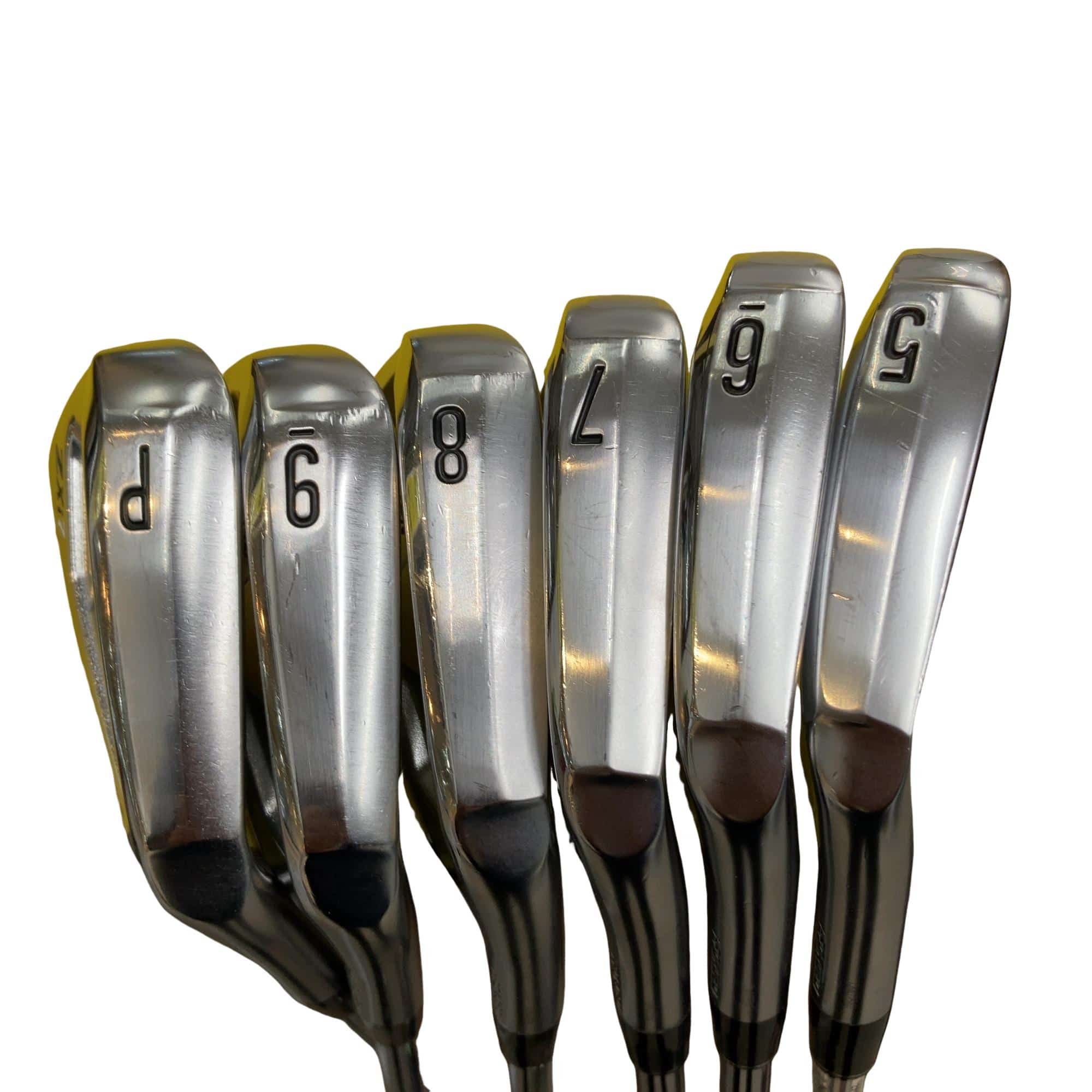 �r�q�h�w�n�m�@�y�w���V�@�@�U�r�i���{���F�U�{�Z�b�g�j