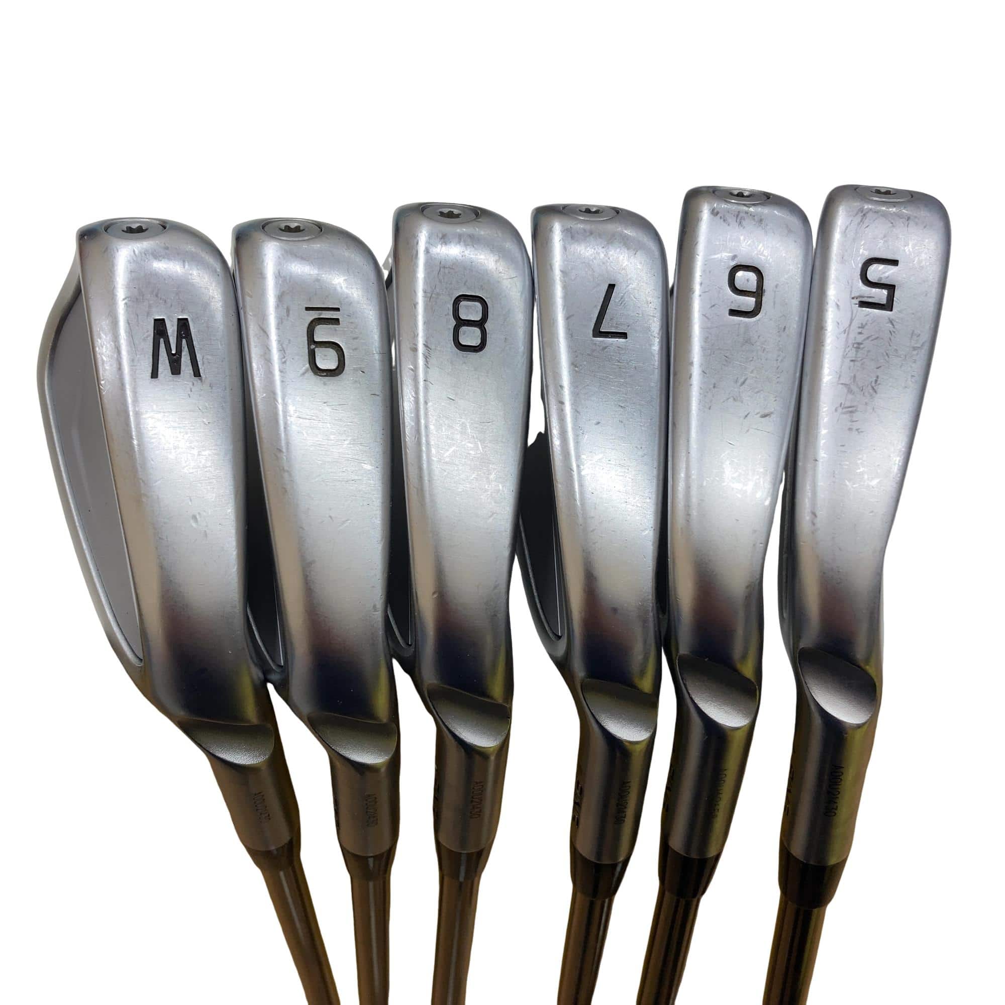 ���Q�R�O�@�U�r�i���{���F�U�{�Z�b�g�j