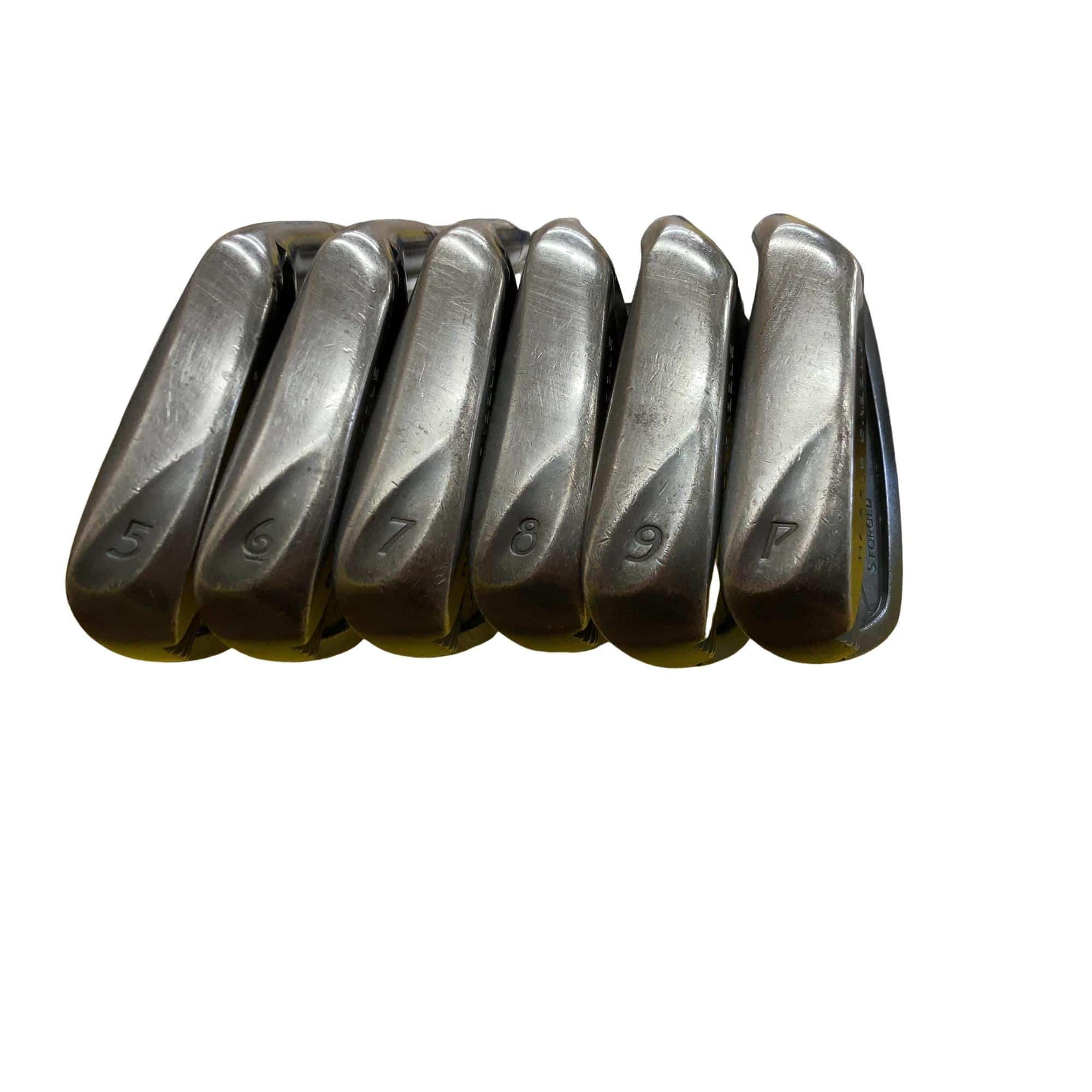 �q�`�y�y�k�d�@�c�`�y�y�k�d�@�b�r�h�|�r�@�e�n�q�f�d�c�@�U�r�i���{���F�U�{�Z�b�g�j