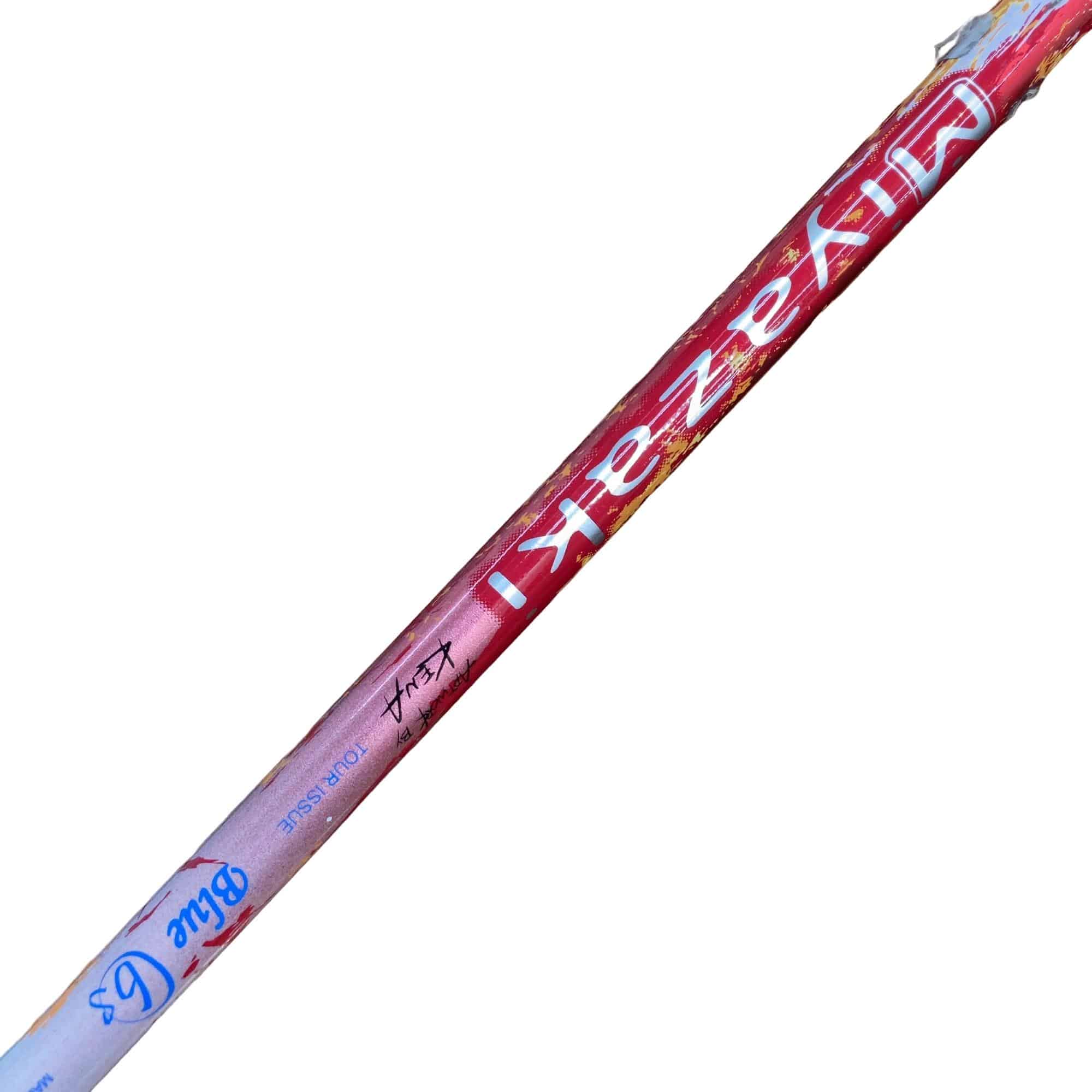 �r�q�h�w�n�m�@�y�T�Q�T�@�T�v