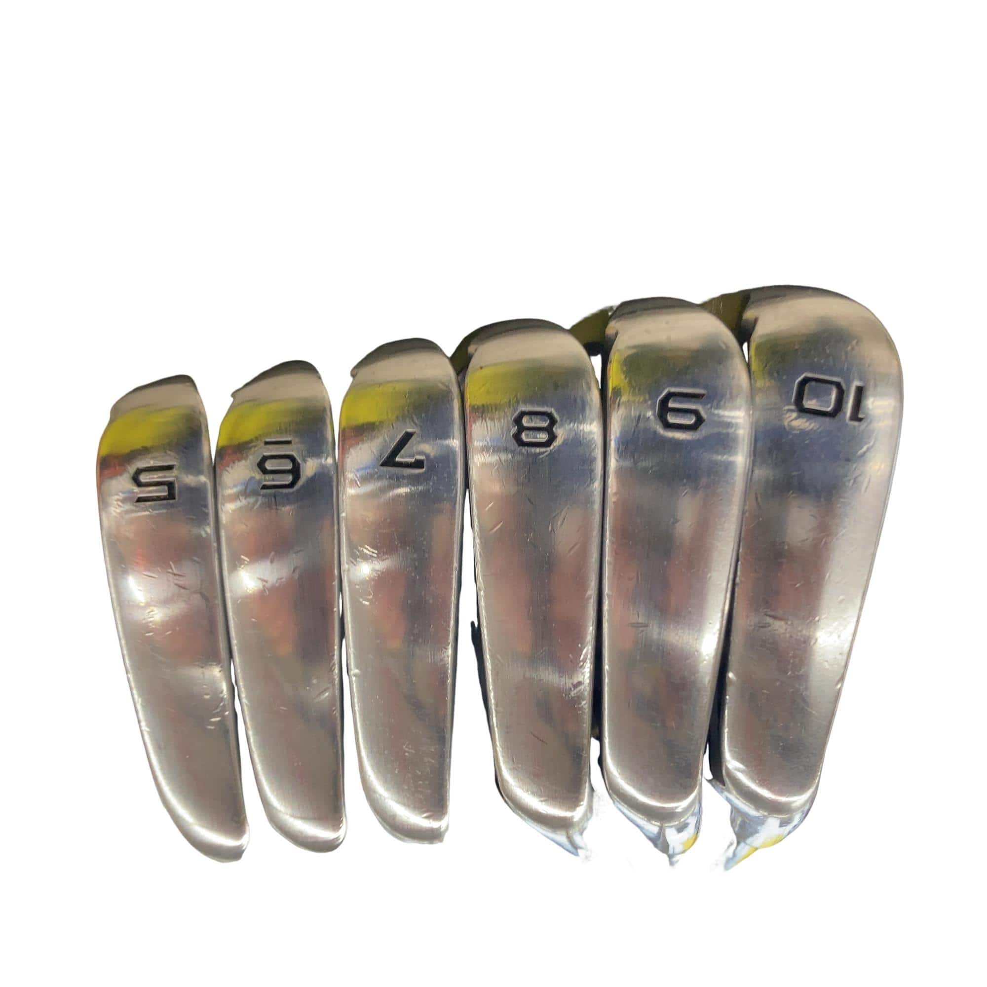 �s�n�t�q�@�v�n�q�k�c�@�s�v�V�R�V�u�@�U�r�i���{���F�U�{�Z�b�g�j