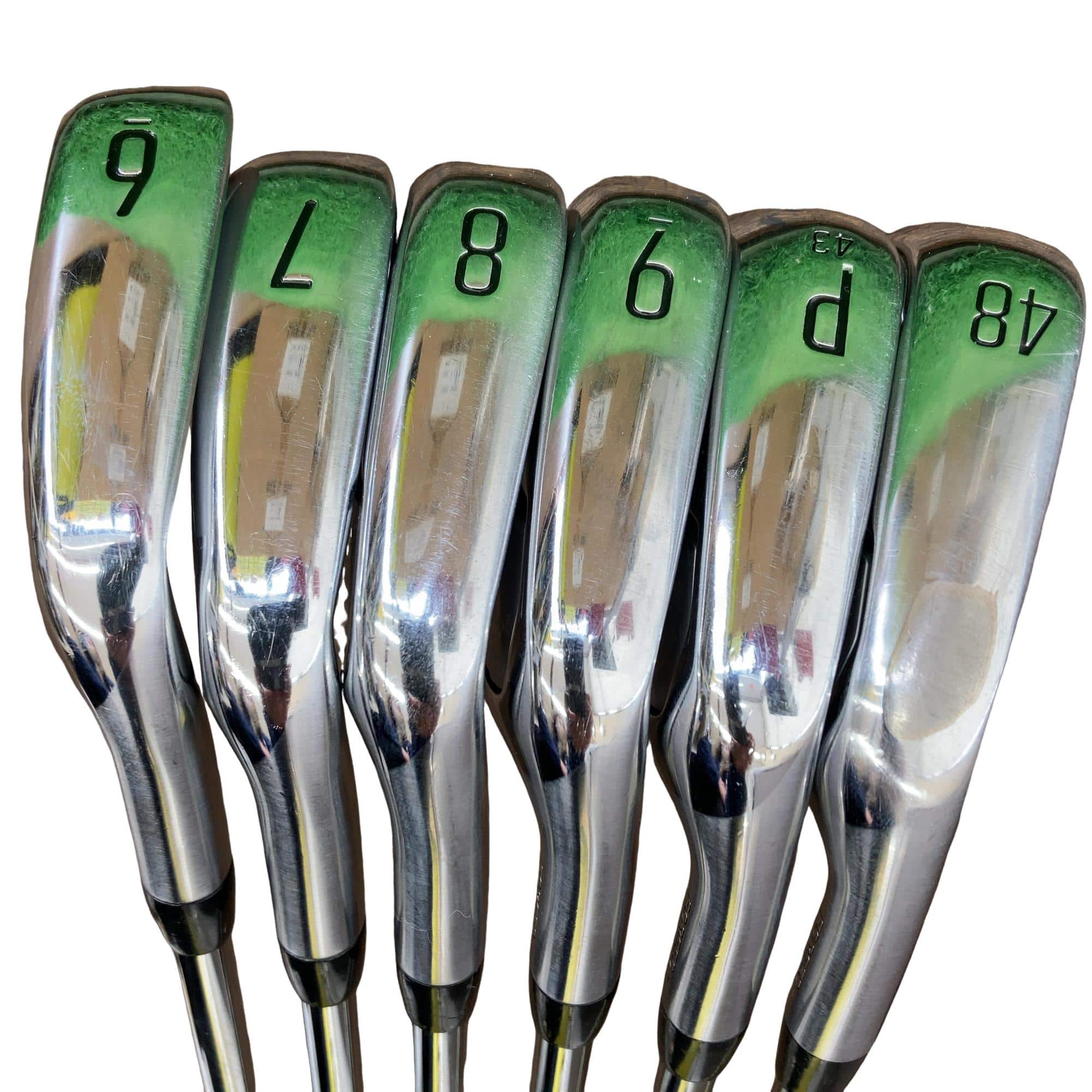 �s���������������@�s�Q�O�O�i�Q�O�Q�P�j�@�U�r�i���{���F�U�{�Z�b�g�j