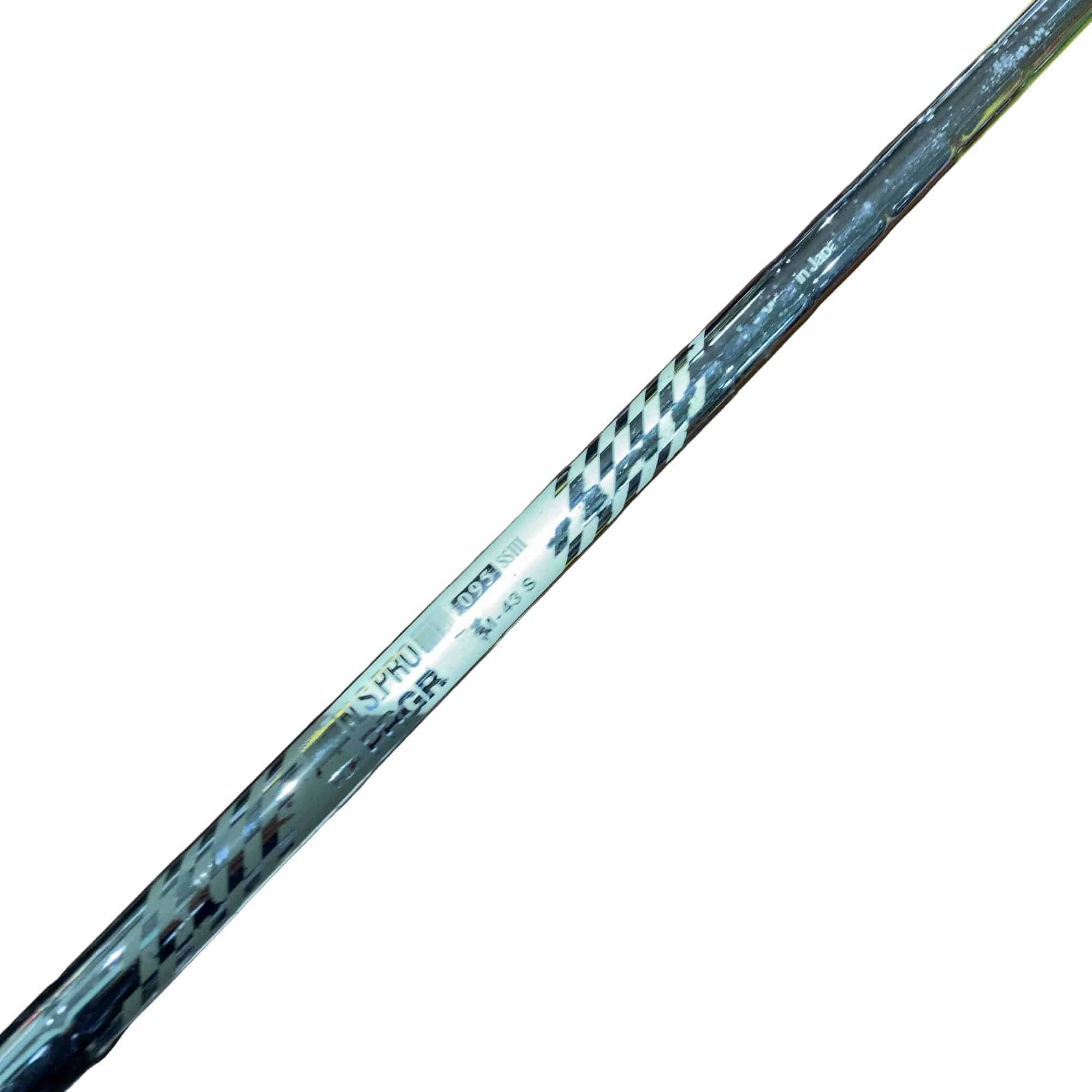 �q�r�@�t�R