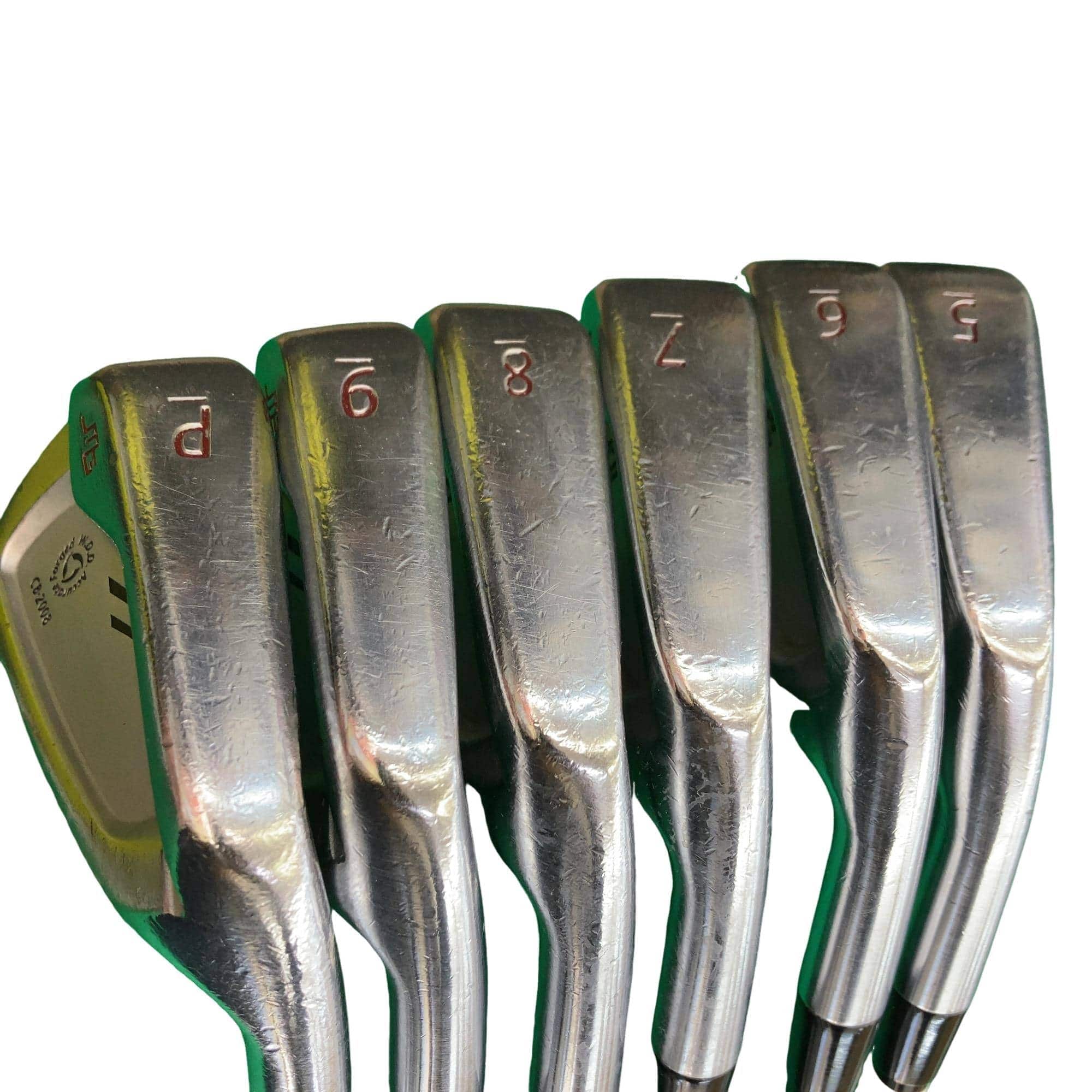 �b�a�|�Q�O�O�W�@�U�r�i���{���F�U�{�Z�b�g�j