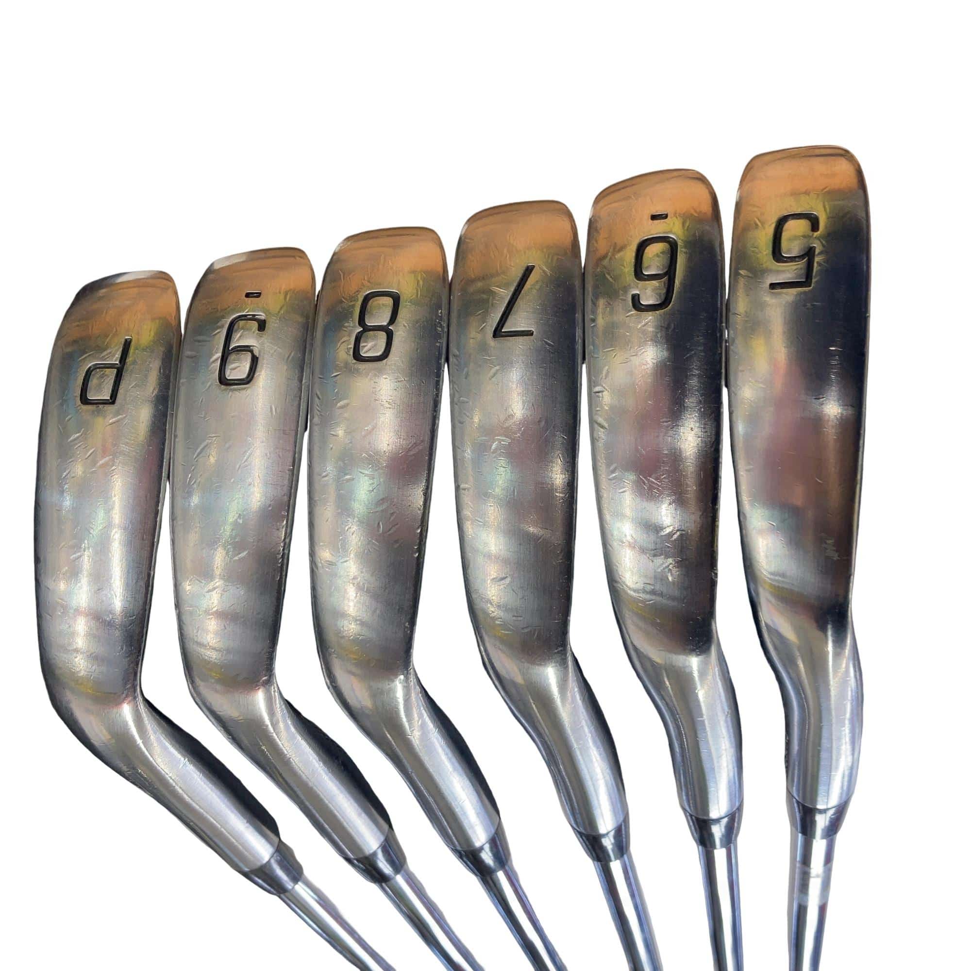 �a�q�h�c�f�d�r�s�n�m�d�@�Q�Q�Q�b�a�{�@�U�r�i���{���F�U�{�Z�b�g�j