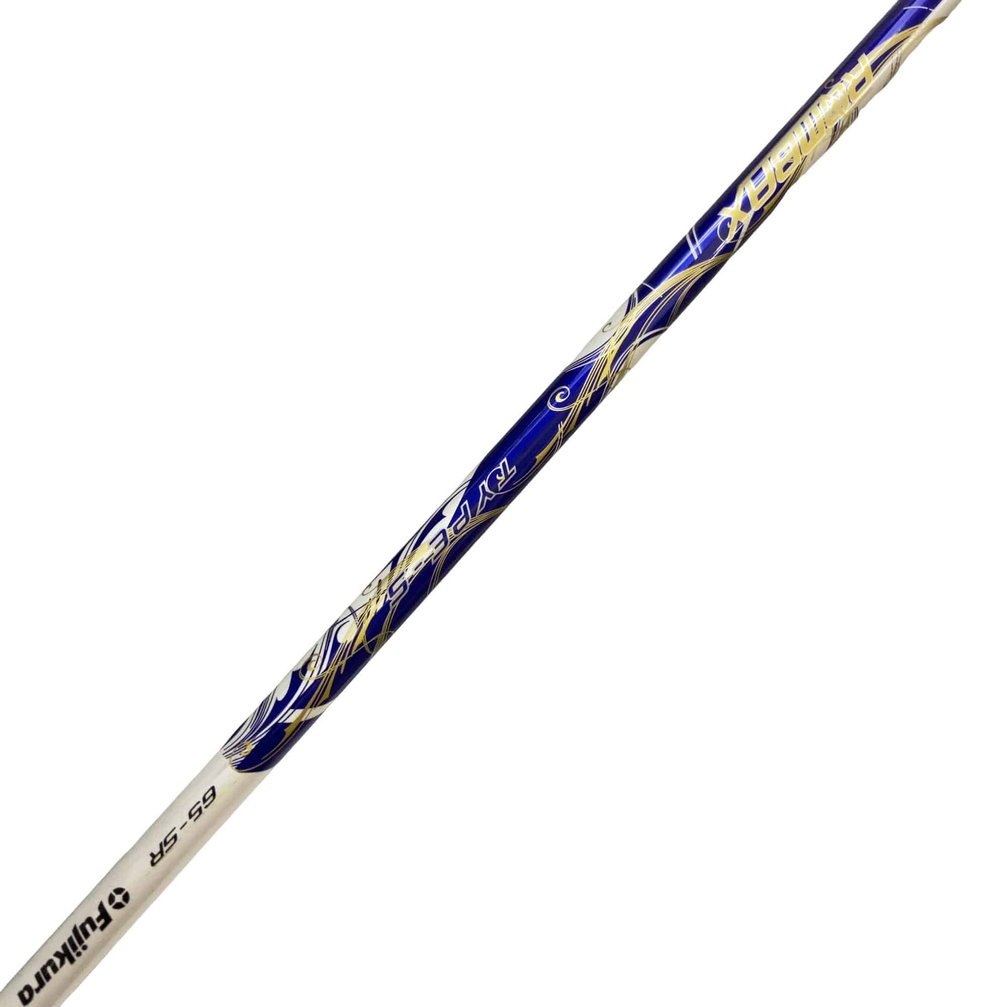 �������������@�w�@�u�@�e�v�@�R�v