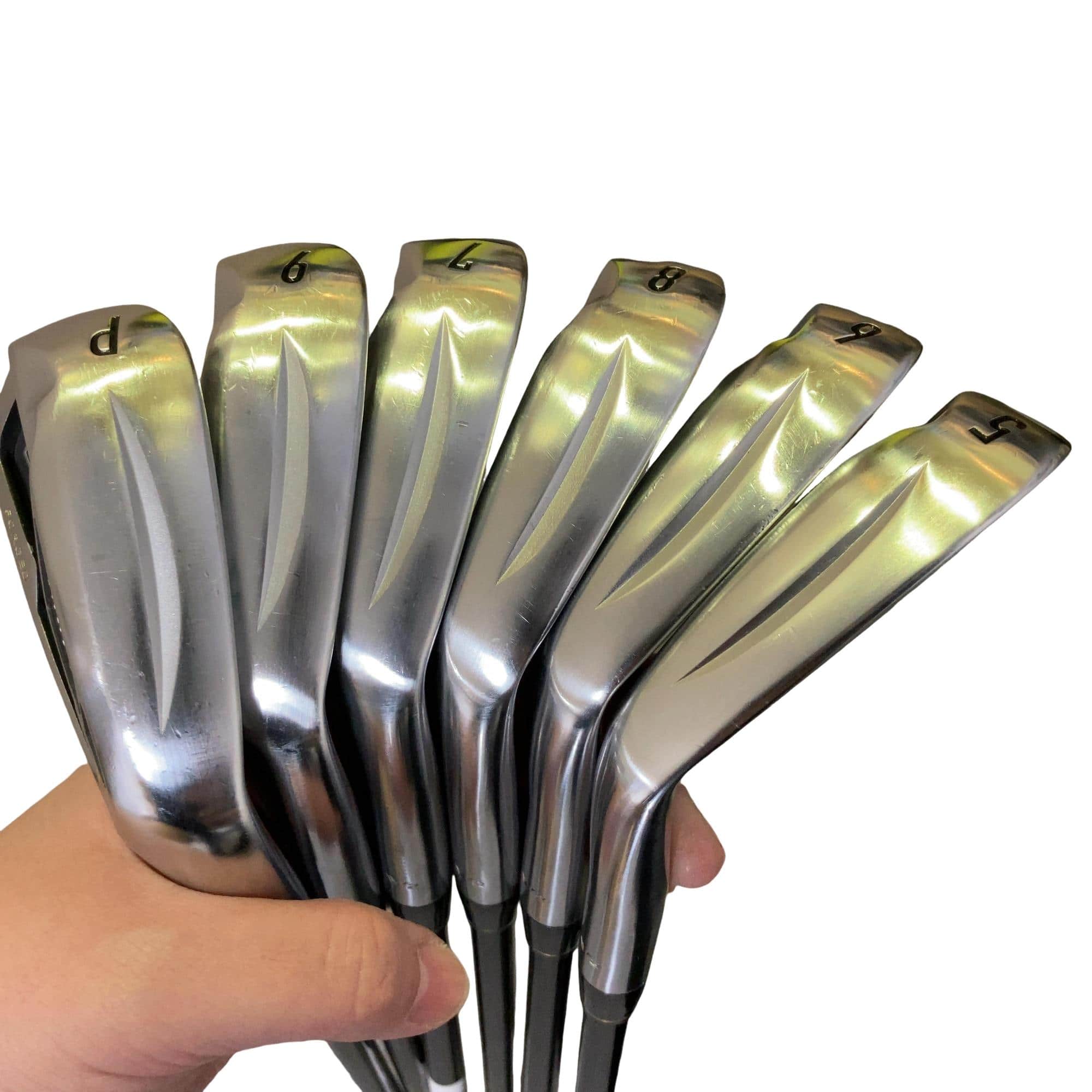 �q�������q���@�q�����@�u�@�u�Q�@�U�r�i���{���F�U�{�Z�b�g�j