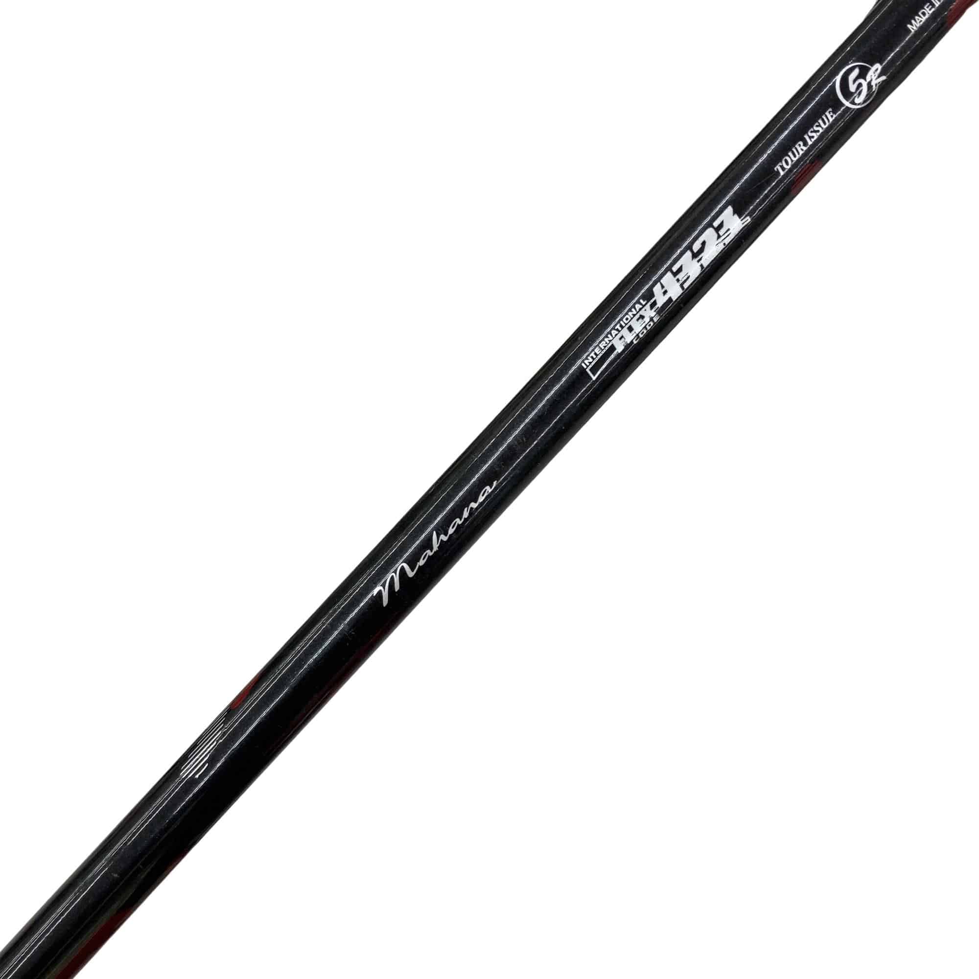 �r�q�h�w�n�m�@�y�@�e�W�T�@�R�v