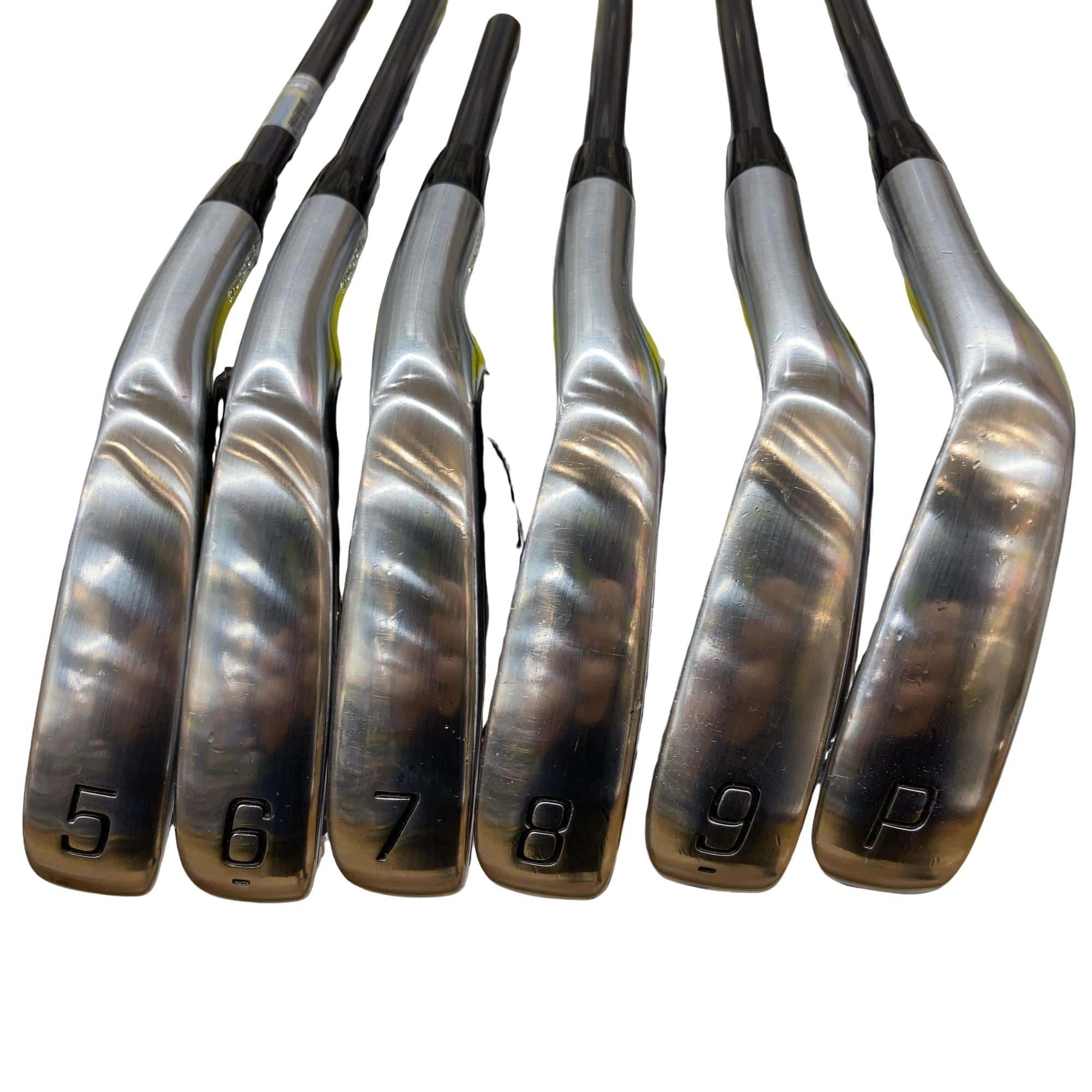 �a�q�h�c�f�d�r�s�n�m�d�@�Q�S�Q�b�a�{�@�U�r�i���{���F�U�{�Z�b�g�j