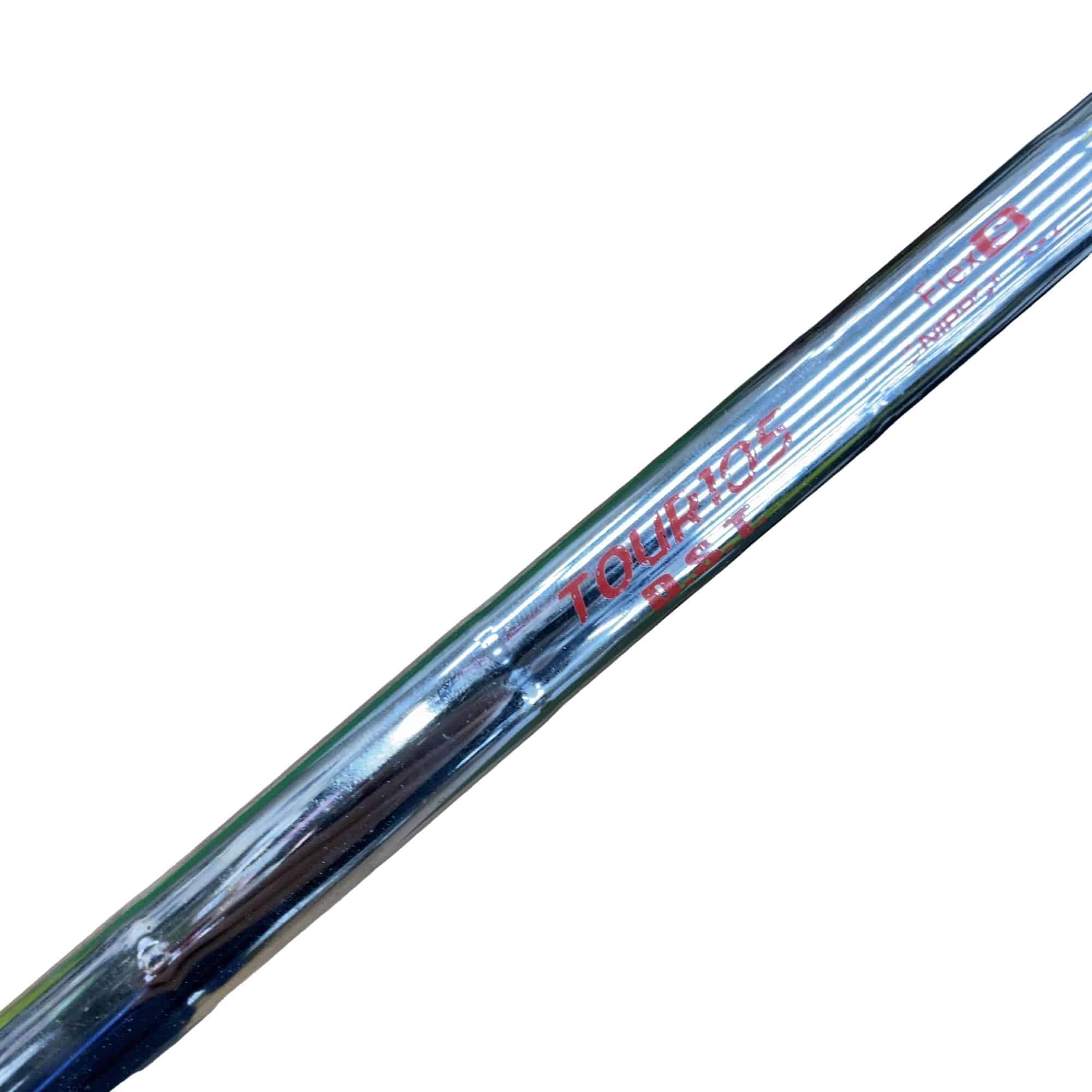 �r�q�h�w�n�m�@�y�T�W�T�@�`�v