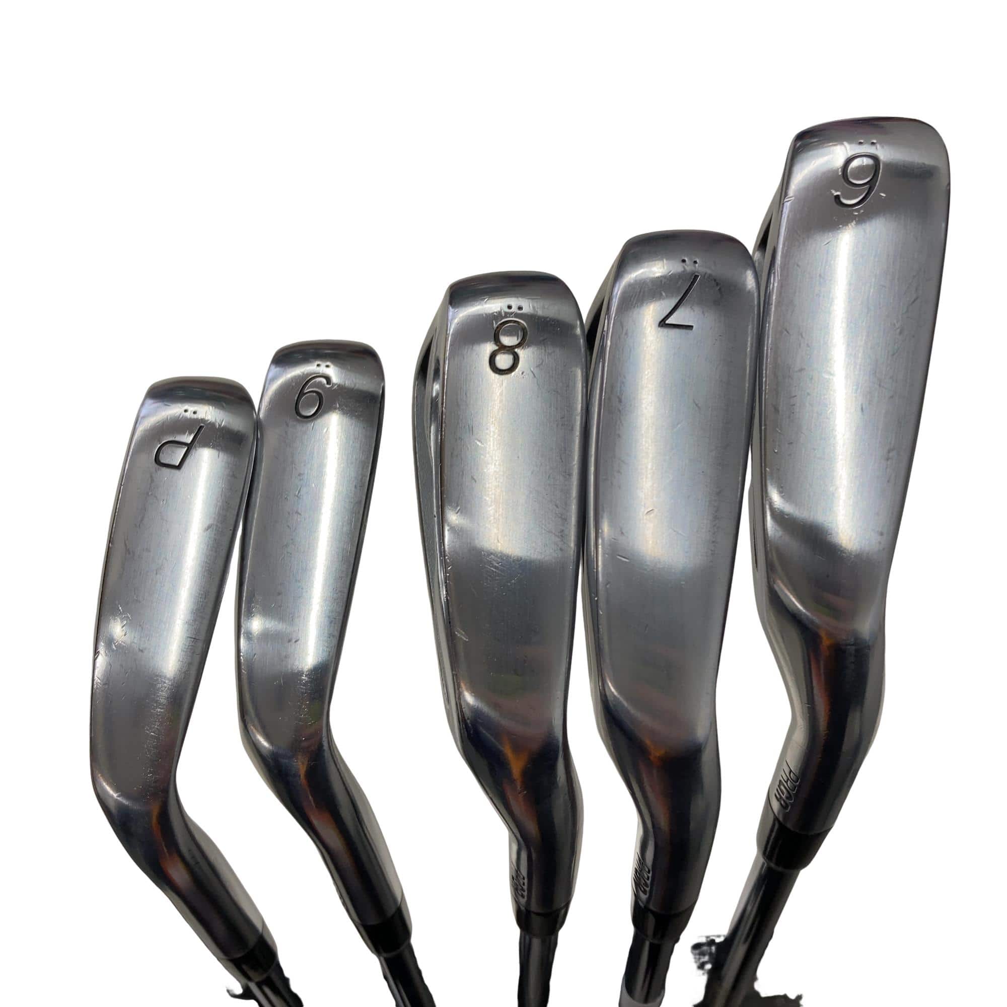 �q�r�i�Q�O�P�W�j�@�T�r�i���{���F�T�{�Z�b�g�j