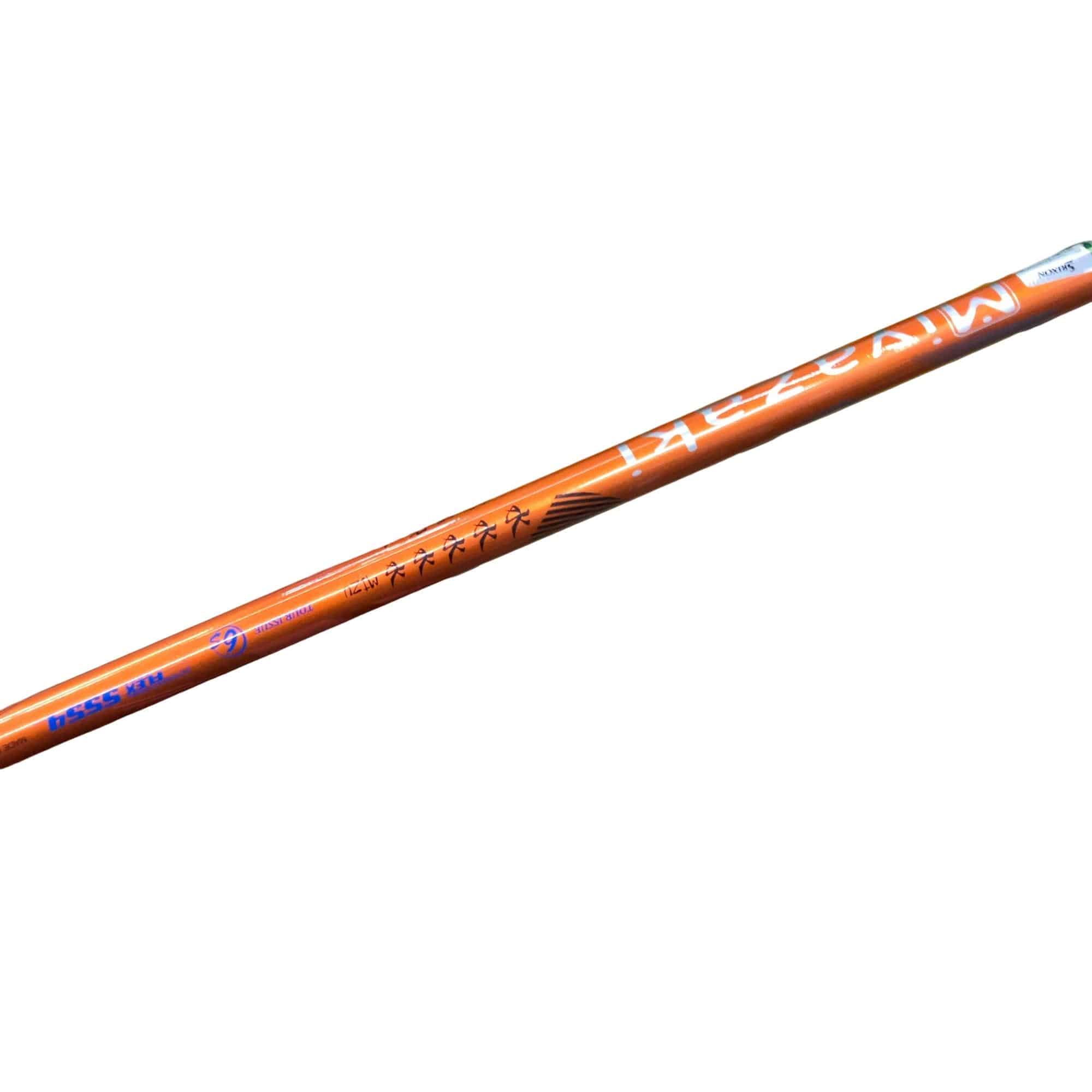 �r�q�h�w�n�m�@�y�T�U�T�@�@�X�D�T°