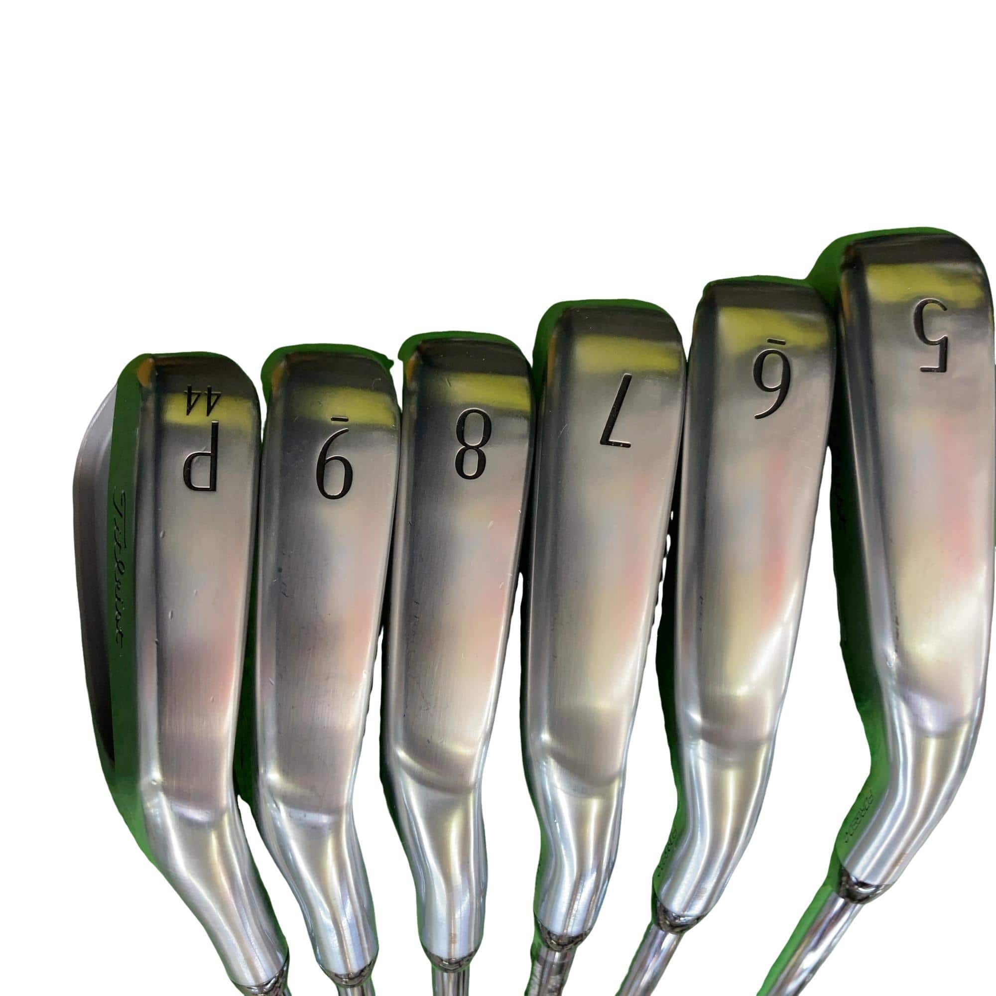 �s���������������@�s�Q�T�O�i�Q�O�Q�T�j�@�@�U�r�i���{���F�U�{�Z�b�g�j