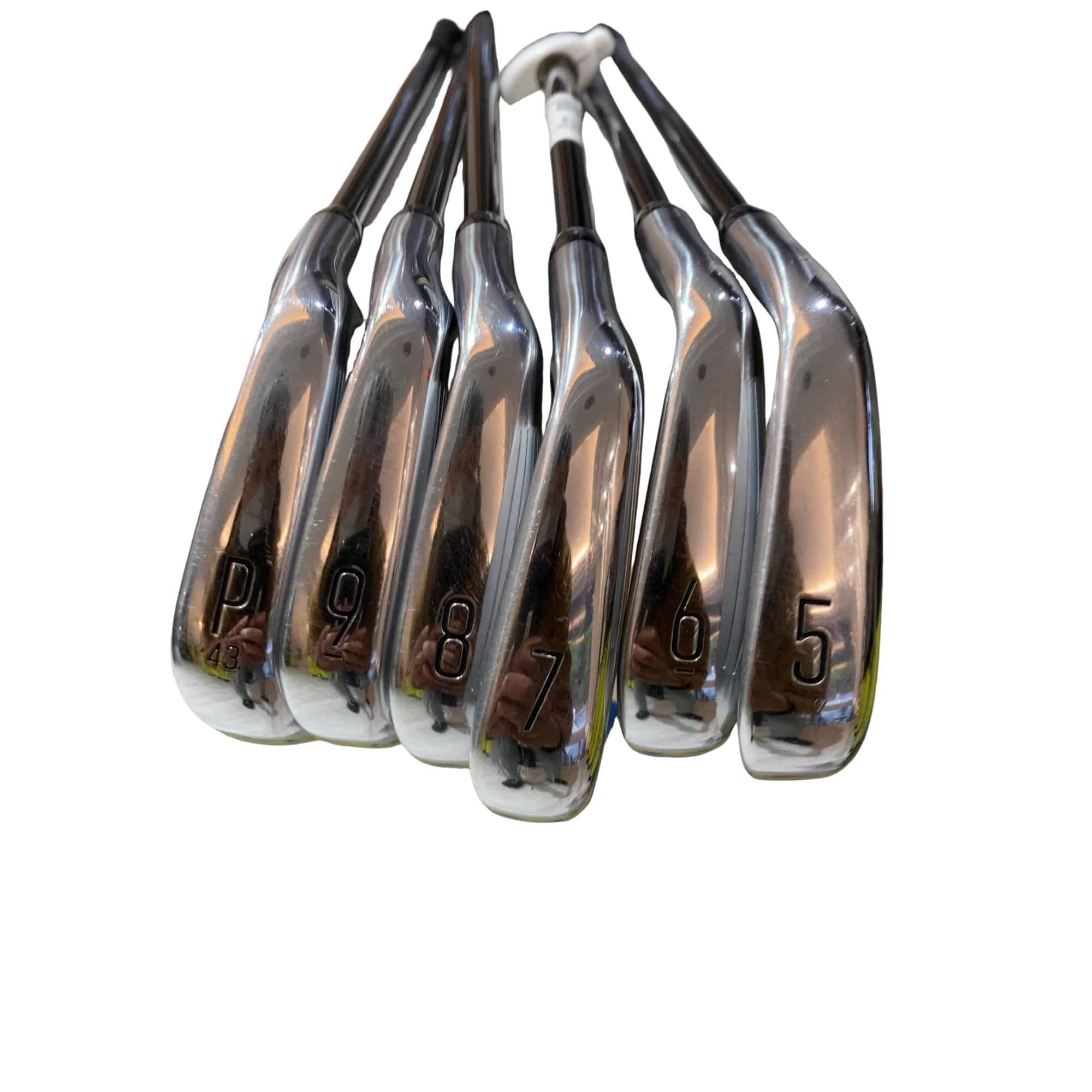 �s���������������@�s�Q�O�O�i�Q�O�Q�R�j�@�U�r�i���{���F�U�{�Z�b�g�j