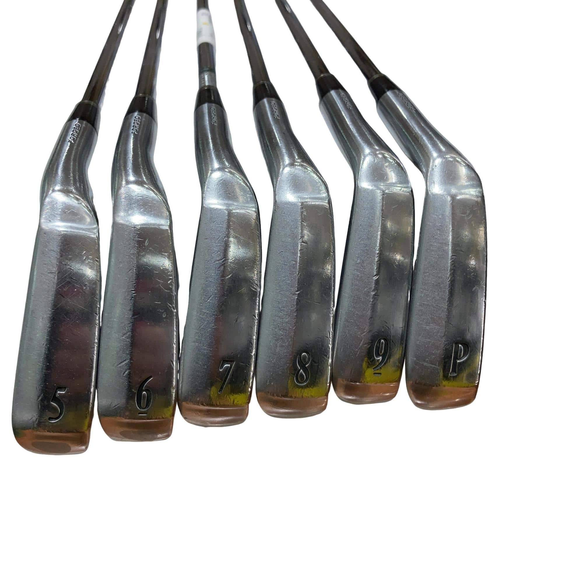 �r�q�h�w�n�m�@�y�T�S�T�@�@�U�r�i���{���F�U�{�Z�b�g�j