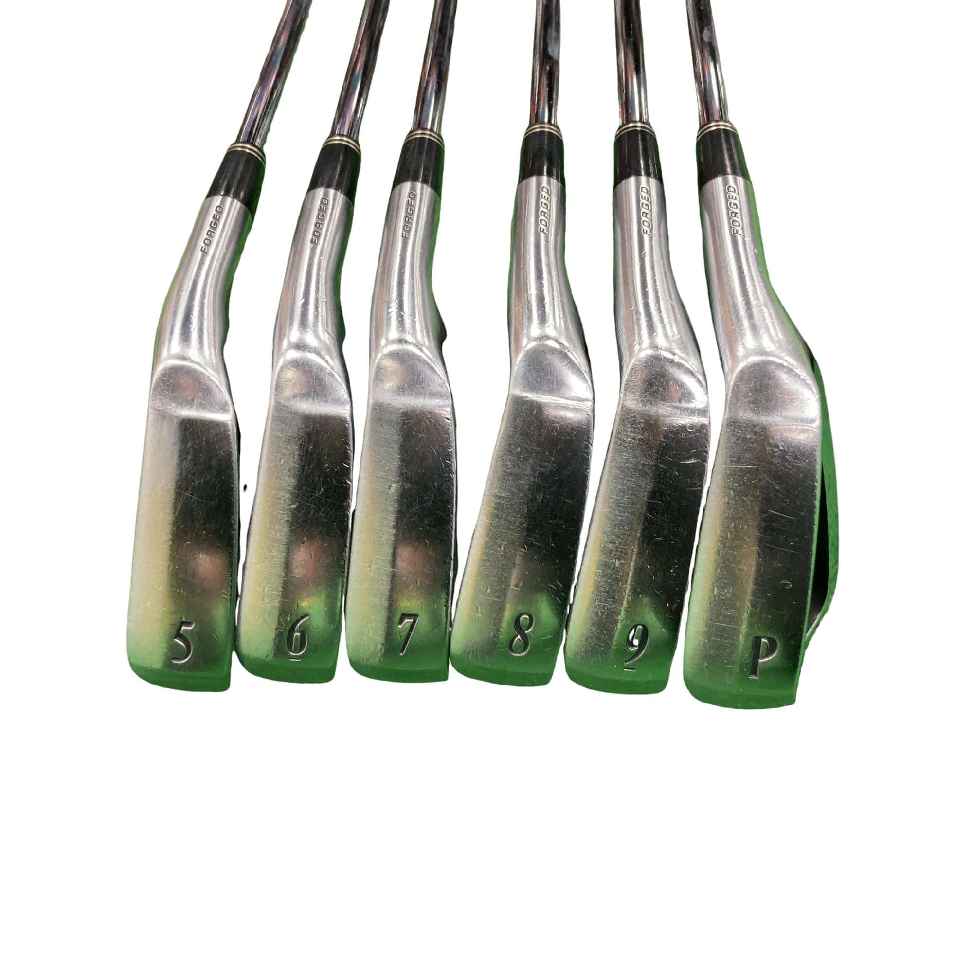 �r�q�h�w�n�m�@�y�T�S�T�@�@�U�r�i���{���F�U�{�Z�b�g�j